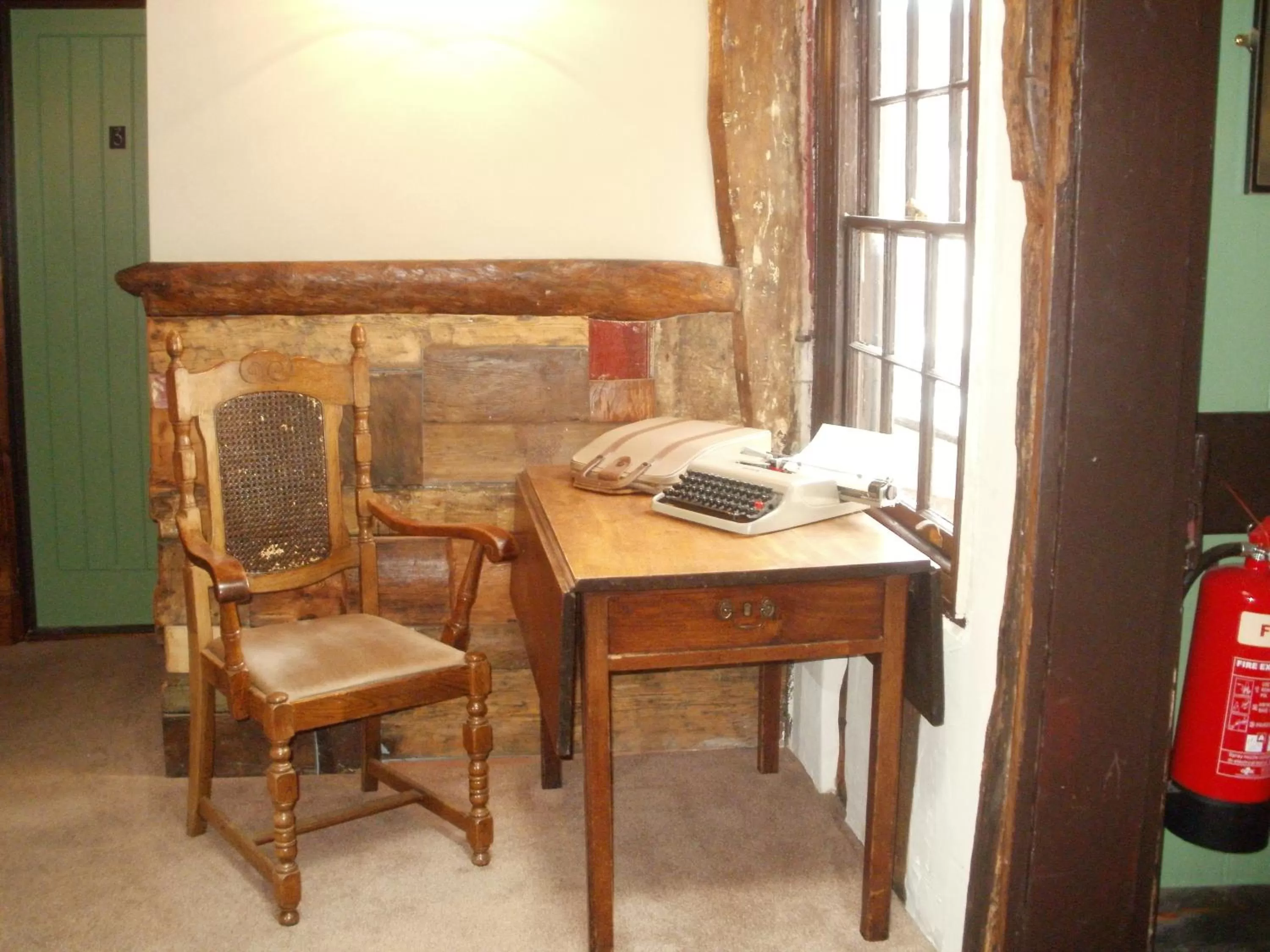 Decorative detail in Alma Inn & Dining Rooms