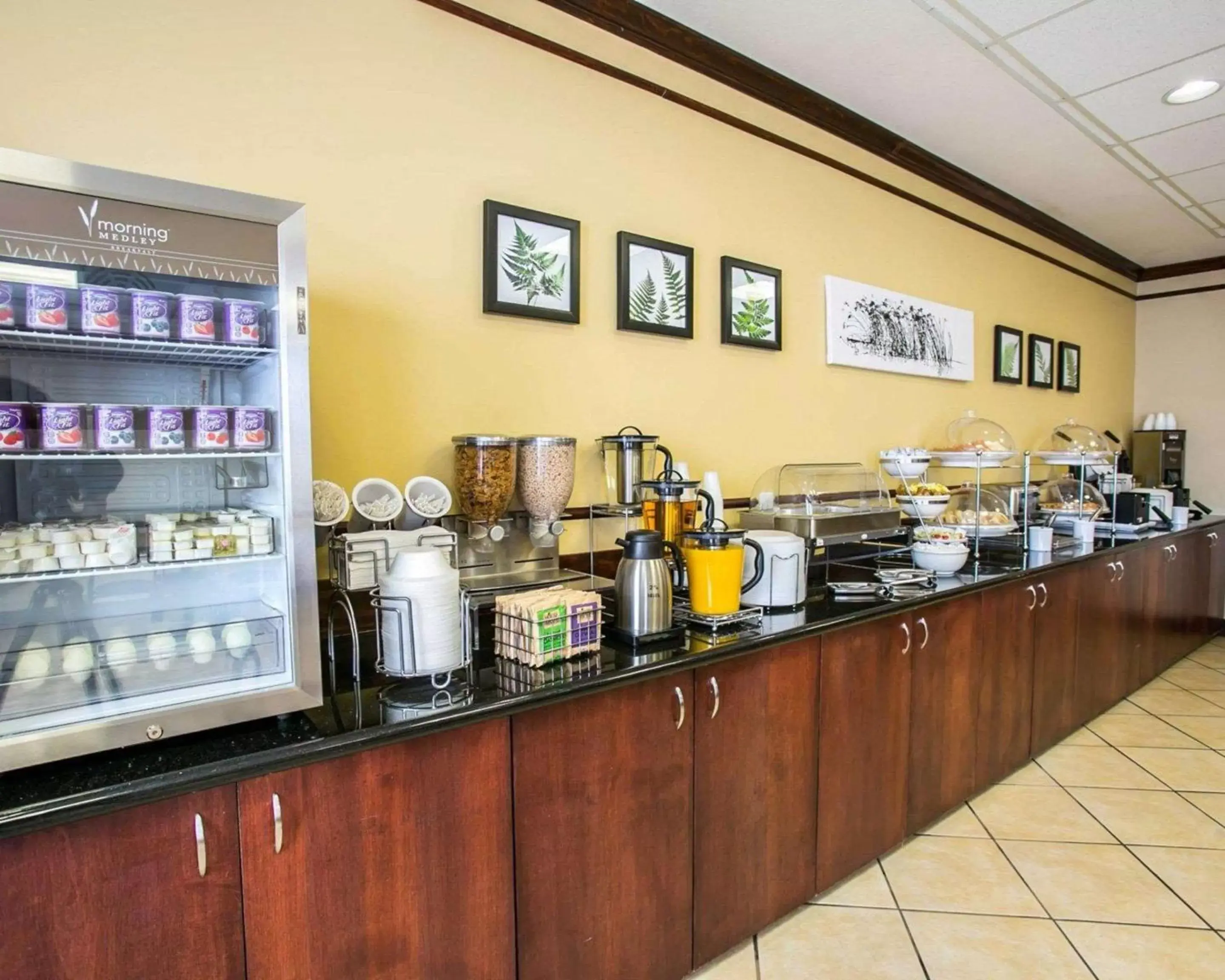 Restaurant/places to eat in Sleep Inn & Suites New Braunfels