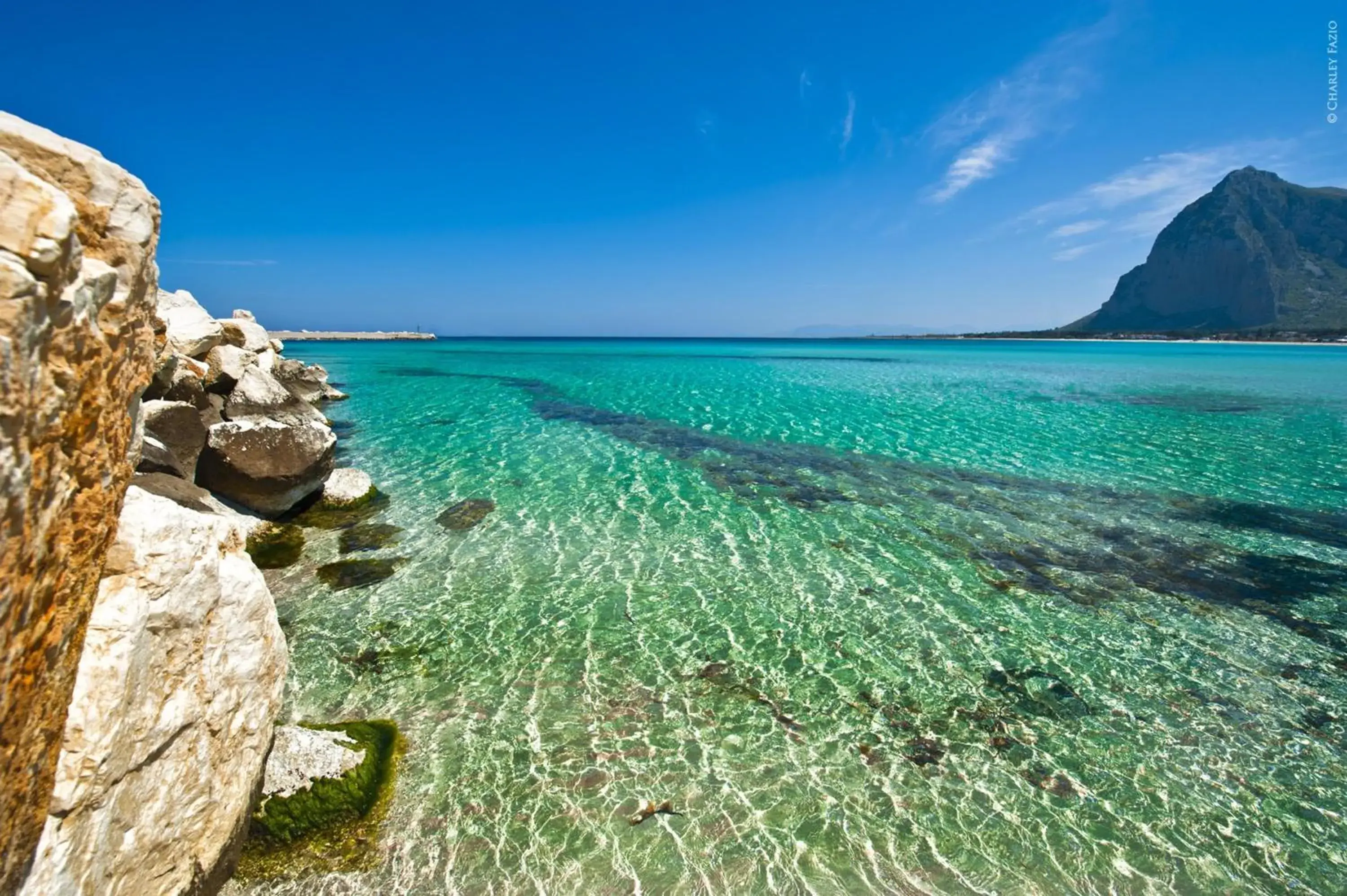 Area and facilities, Beach in Mira Spiaggia