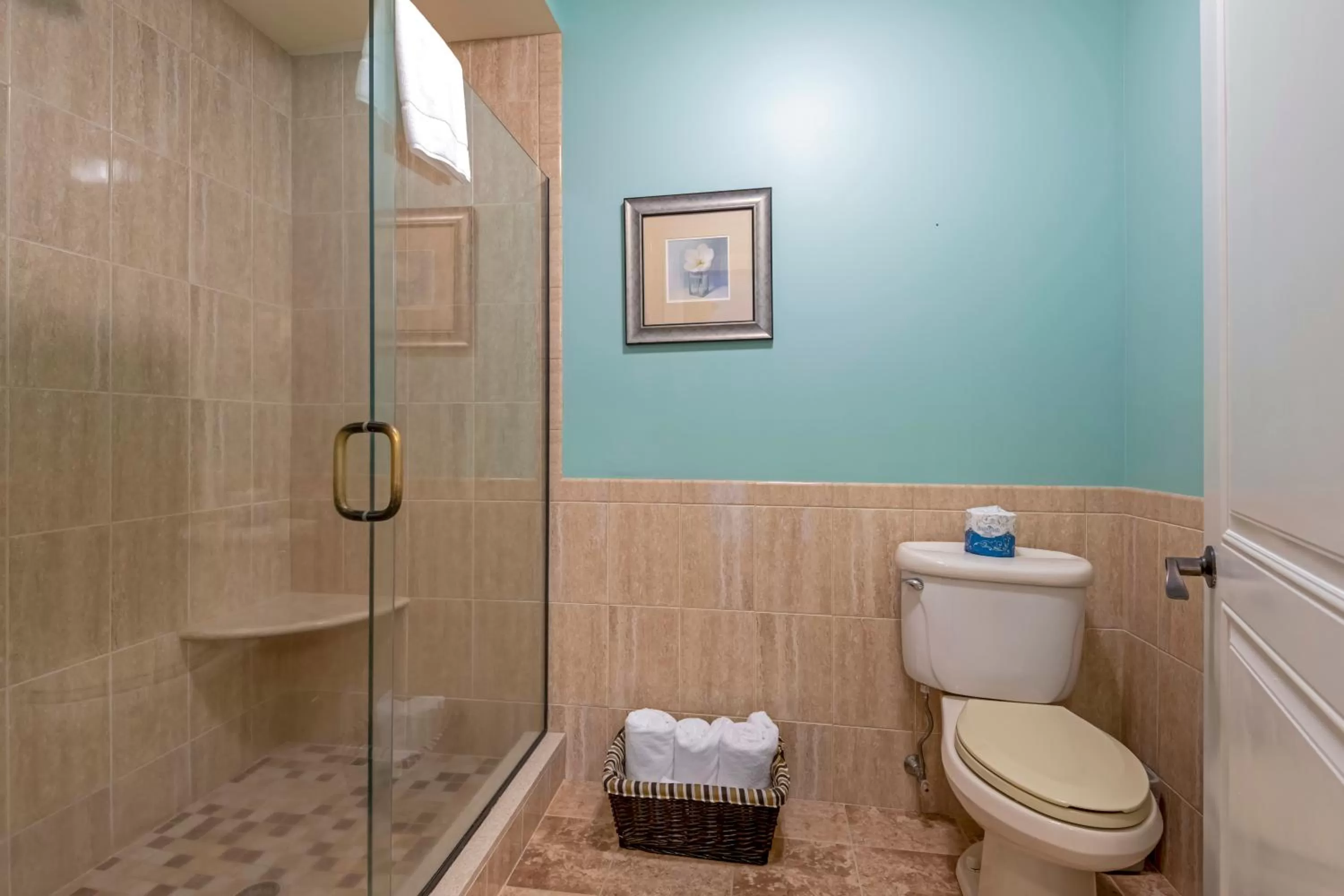 Bathroom in Union Bluff Hotel & Meeting House