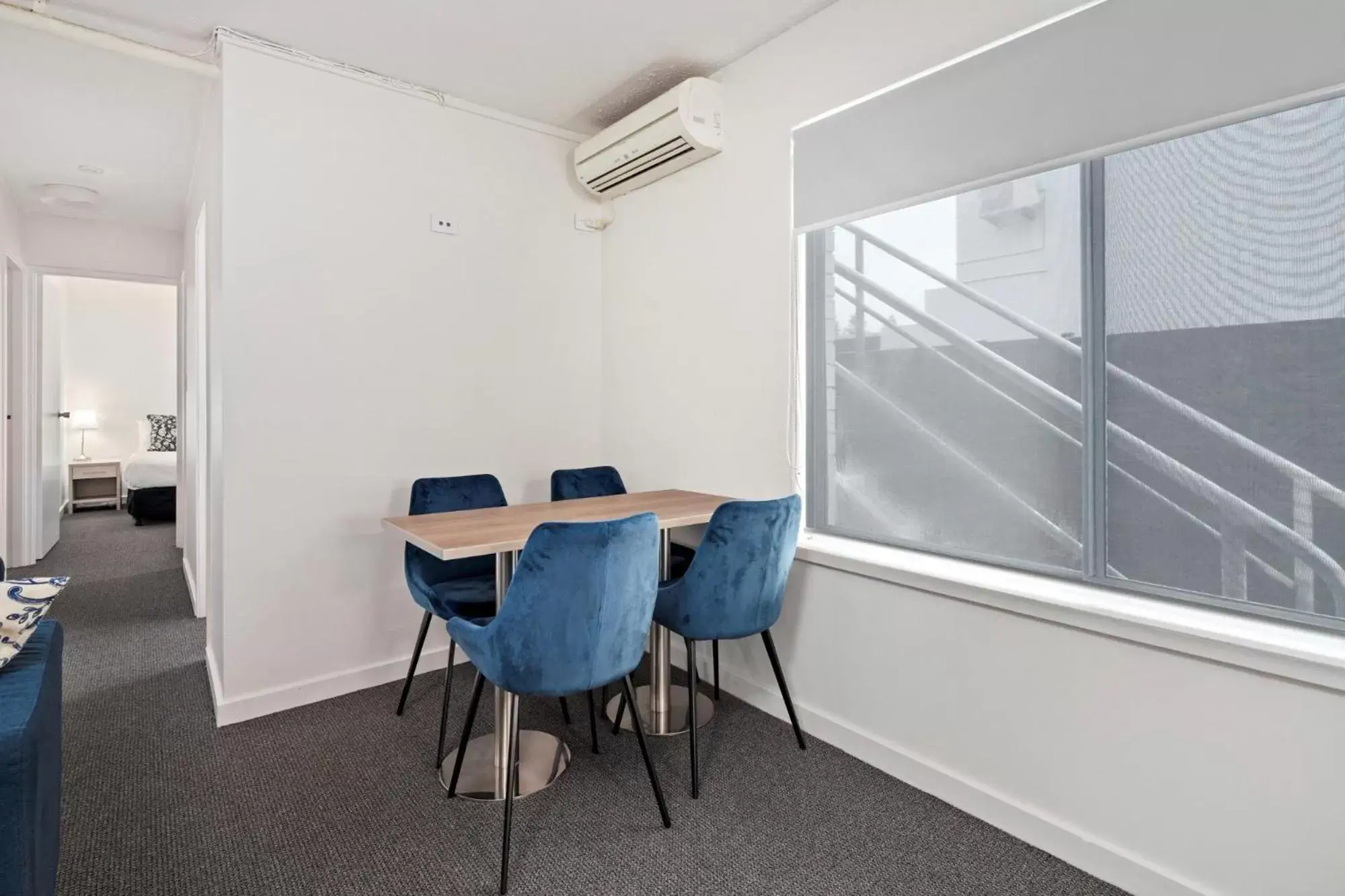 Dining Area in Batemans Bay Lodge