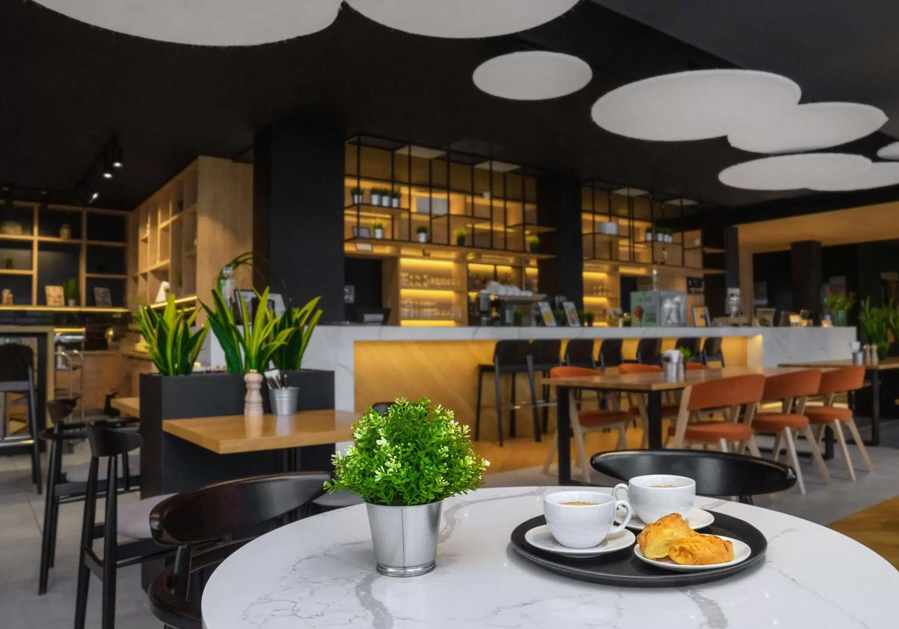 Restaurant/Places to Eat in Park Inn by Radisson Vilnius Airport Hotel & Business Centre