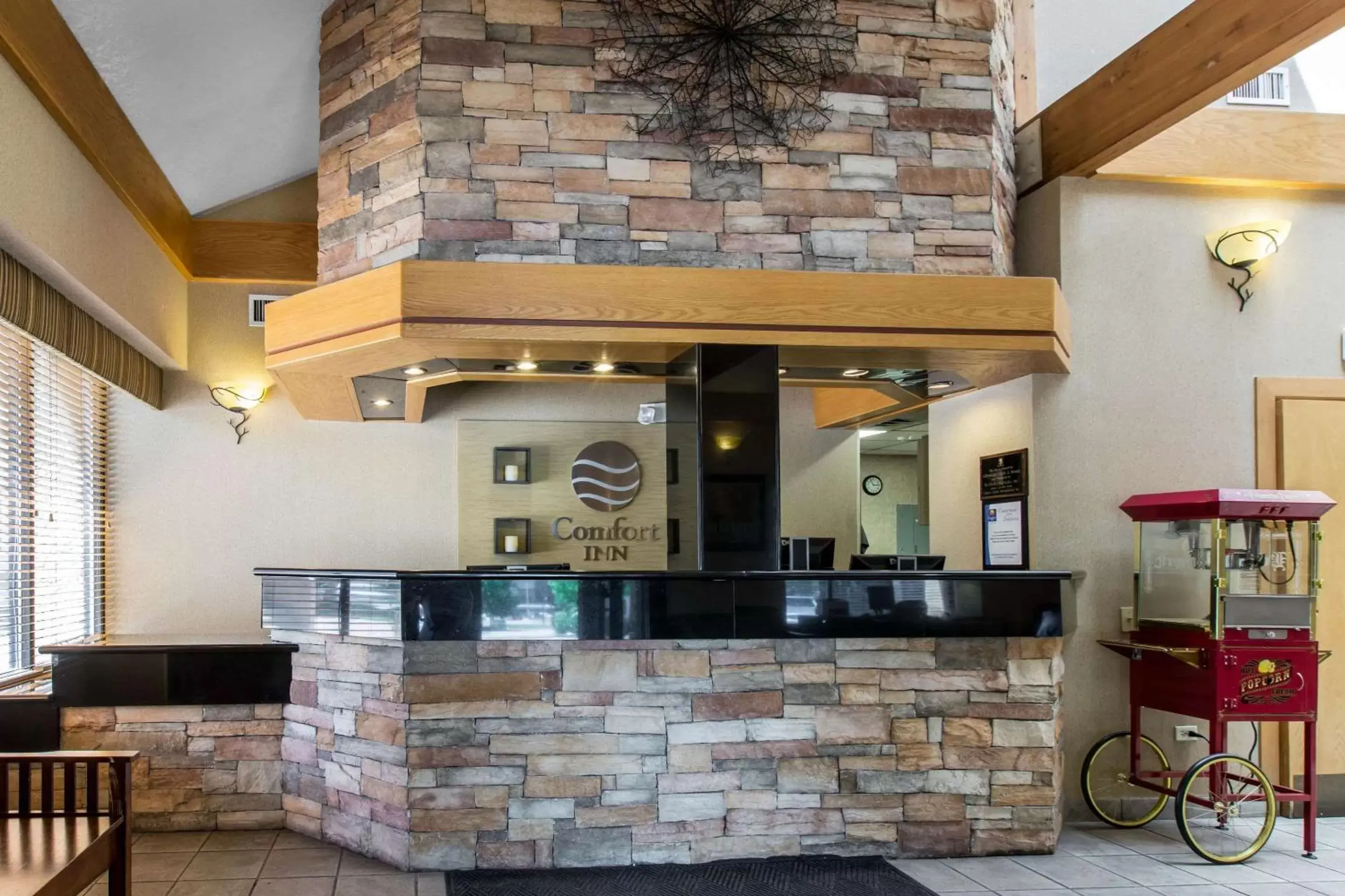 Lobby or reception in Comfort Inn Near Vail Beaver Creek