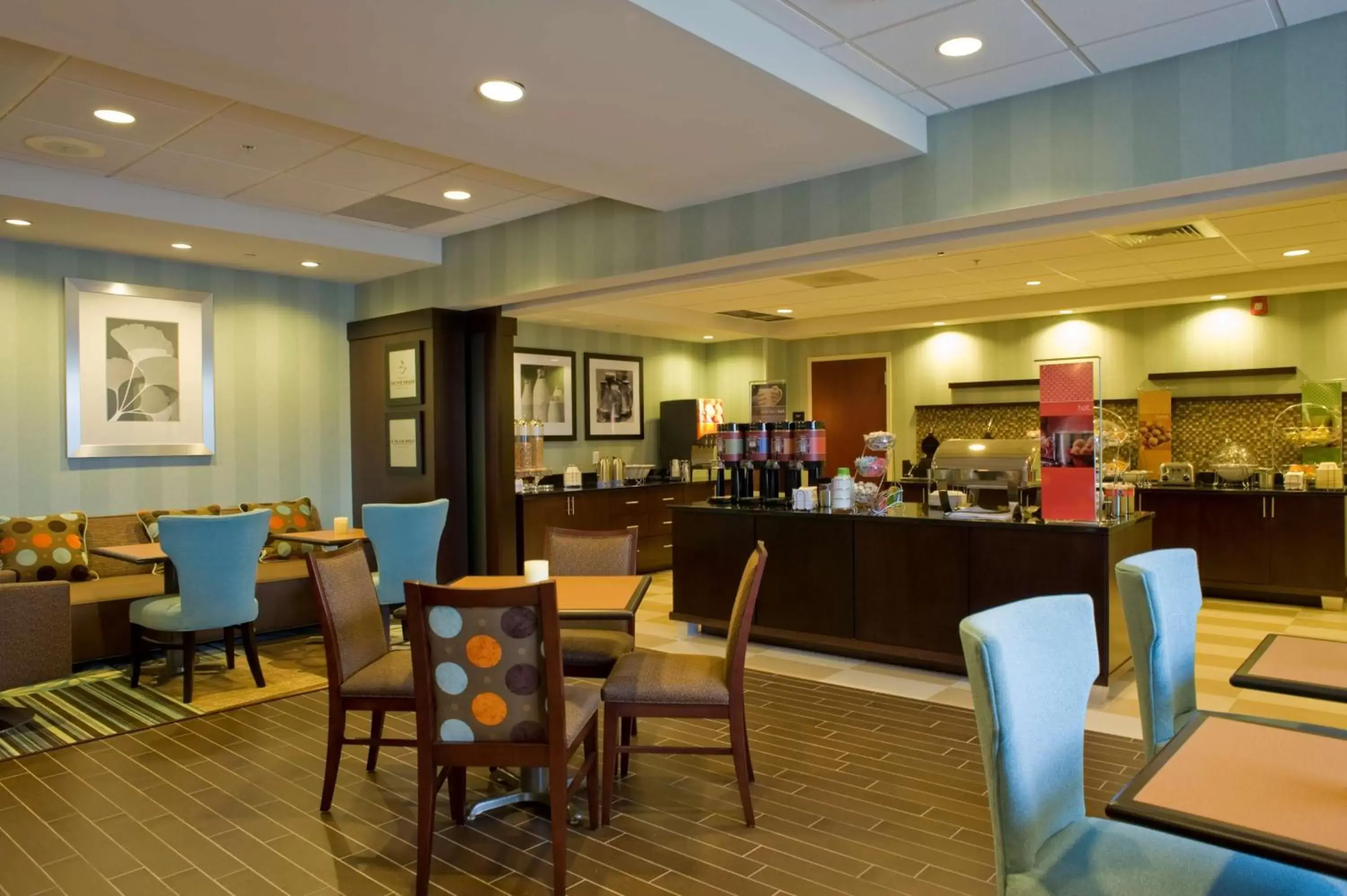 Dining area, Restaurant/Places to Eat in Hampton Inn Anderson/Alliance Business Park