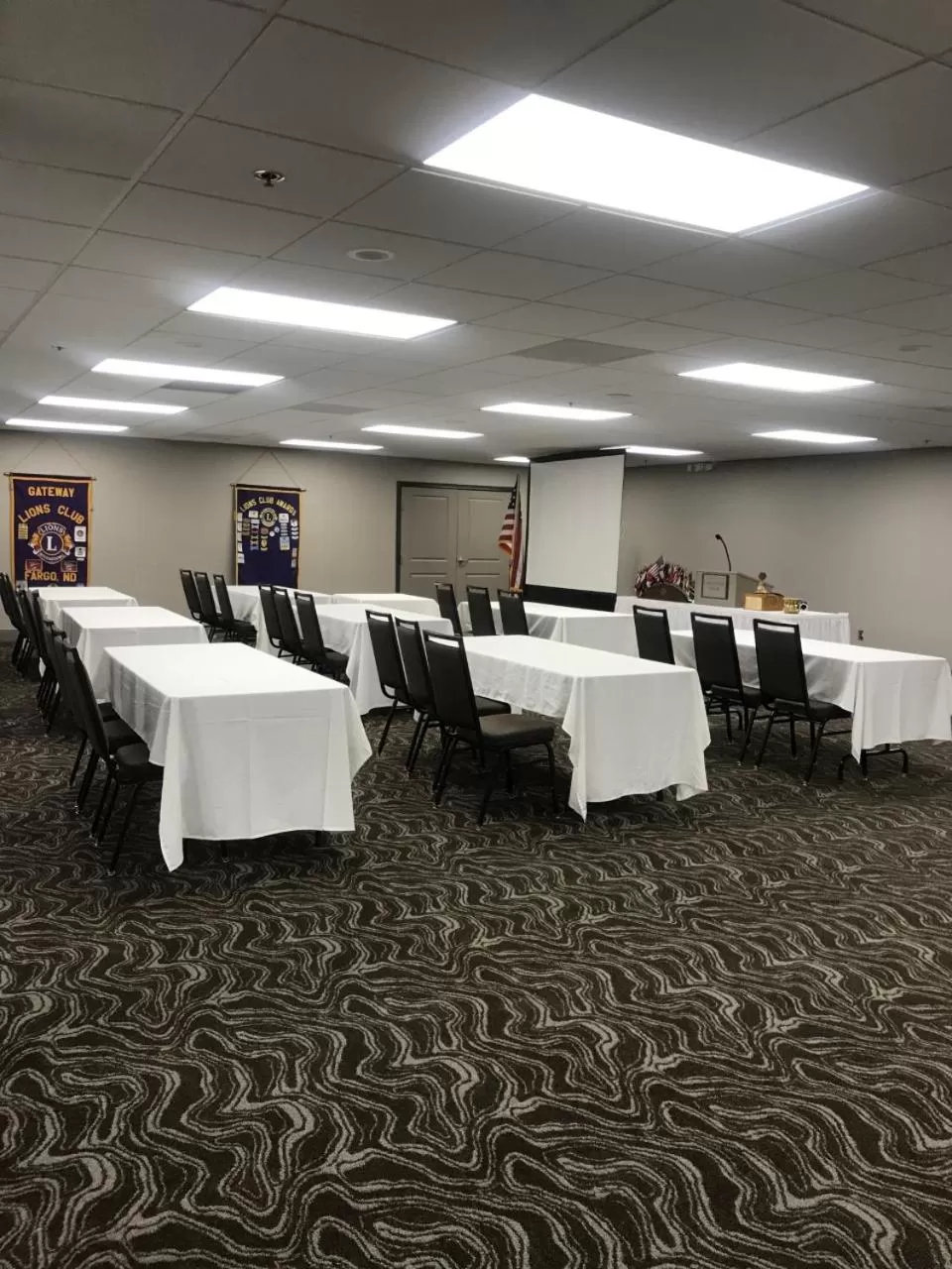 Business facilities in Country Inn & Suites by Radisson, Fargo, ND