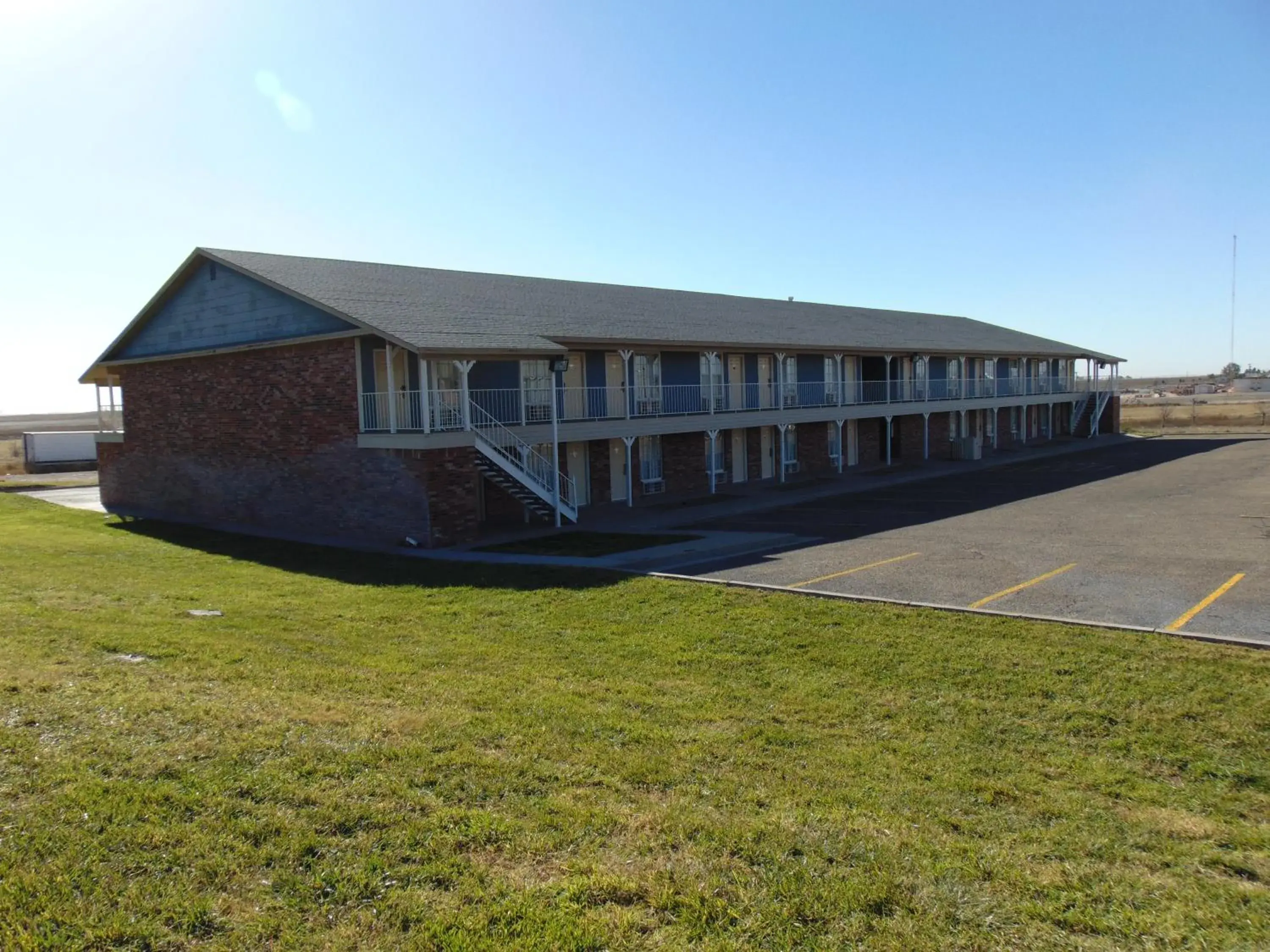 Property Building in Heritage House Inn