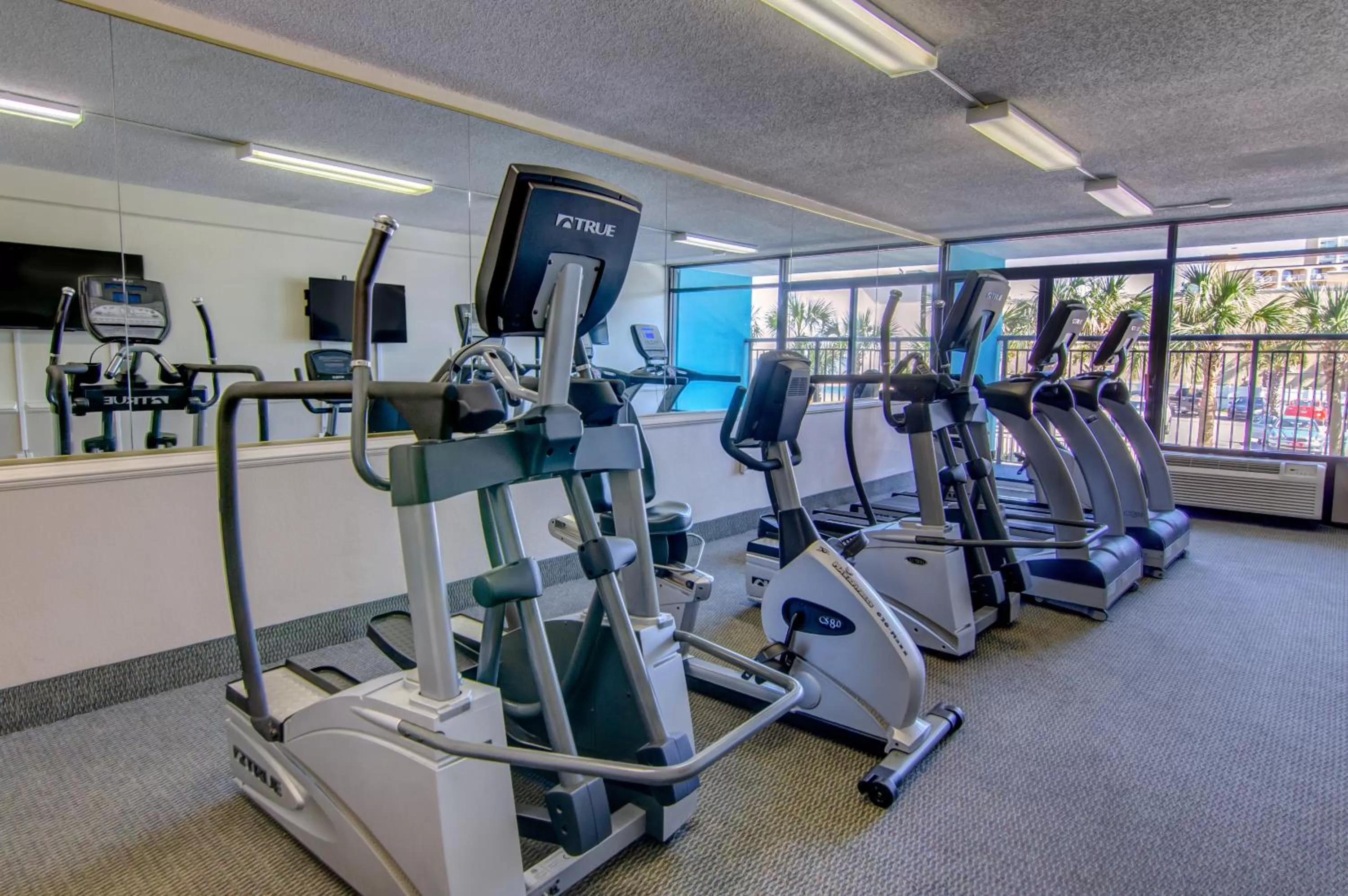 Fitness centre/facilities in Landmark Resort