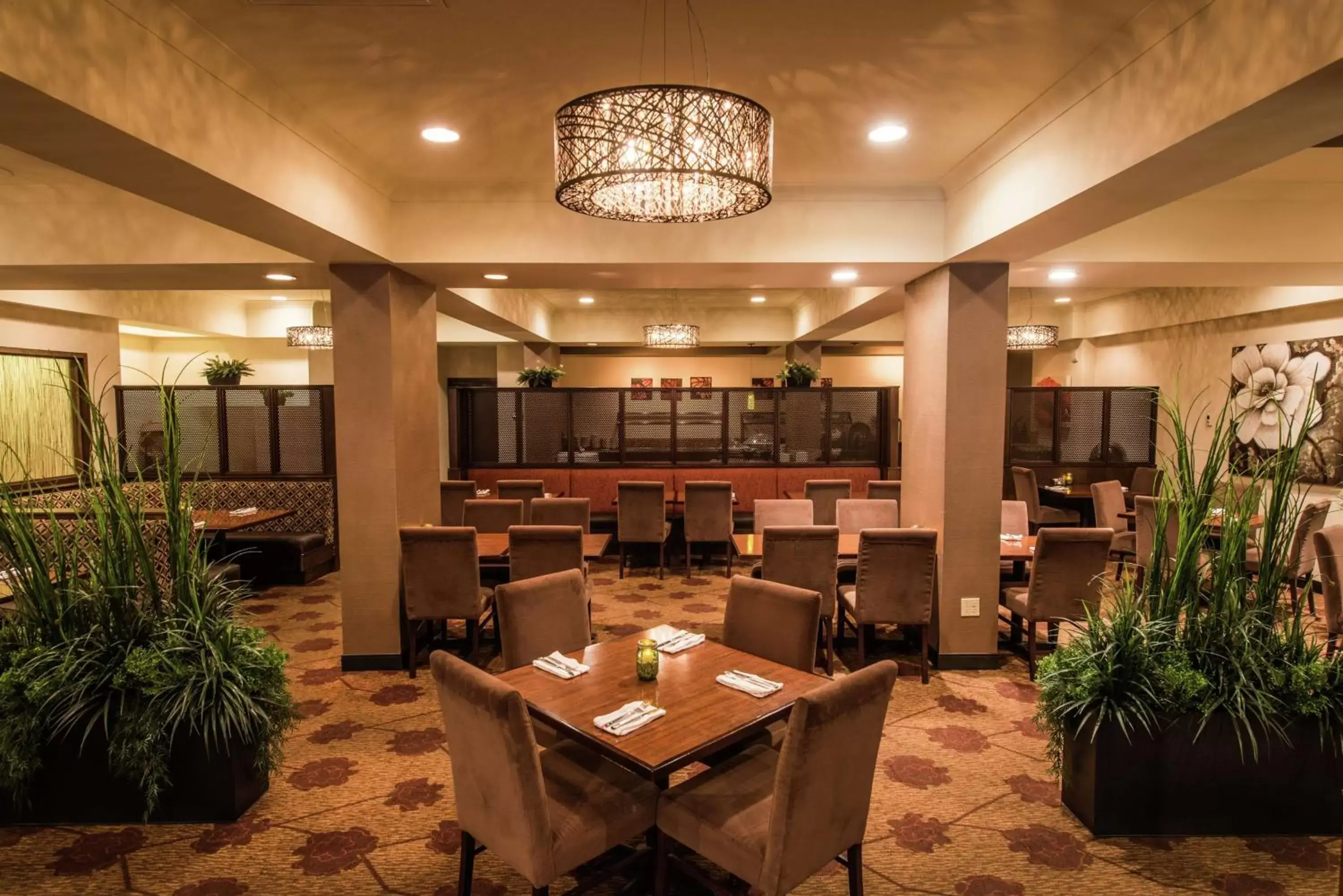 Restaurant/places to eat in Hilton Garden Inn Saskatoon Downtown Restaurant/places to eat in Hilton Garden Inn Saskatoon Downtown