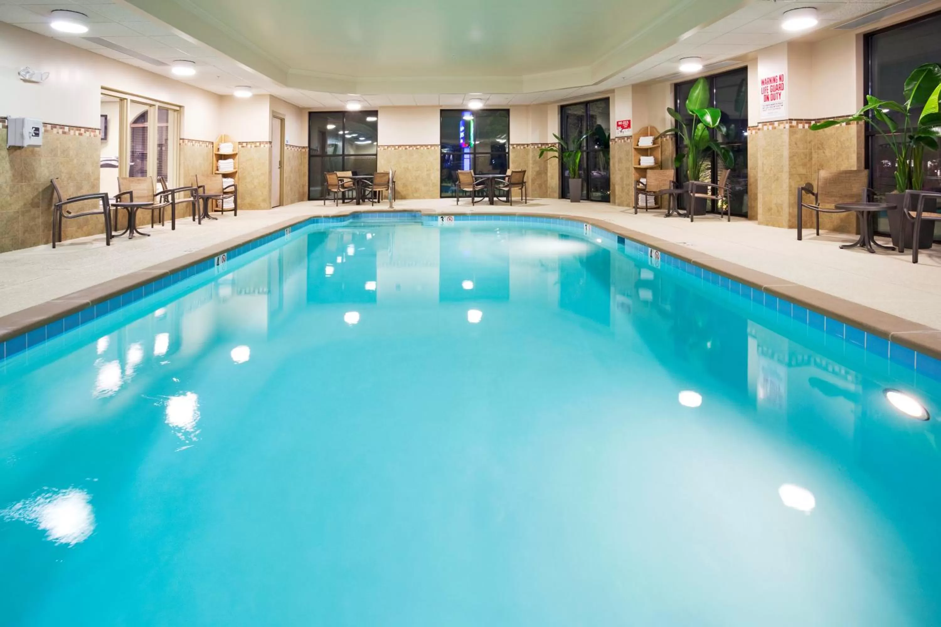 Swimming pool in Holiday Inn Express Hotel & Suites Mount Juliet - Nashville Area by IHG