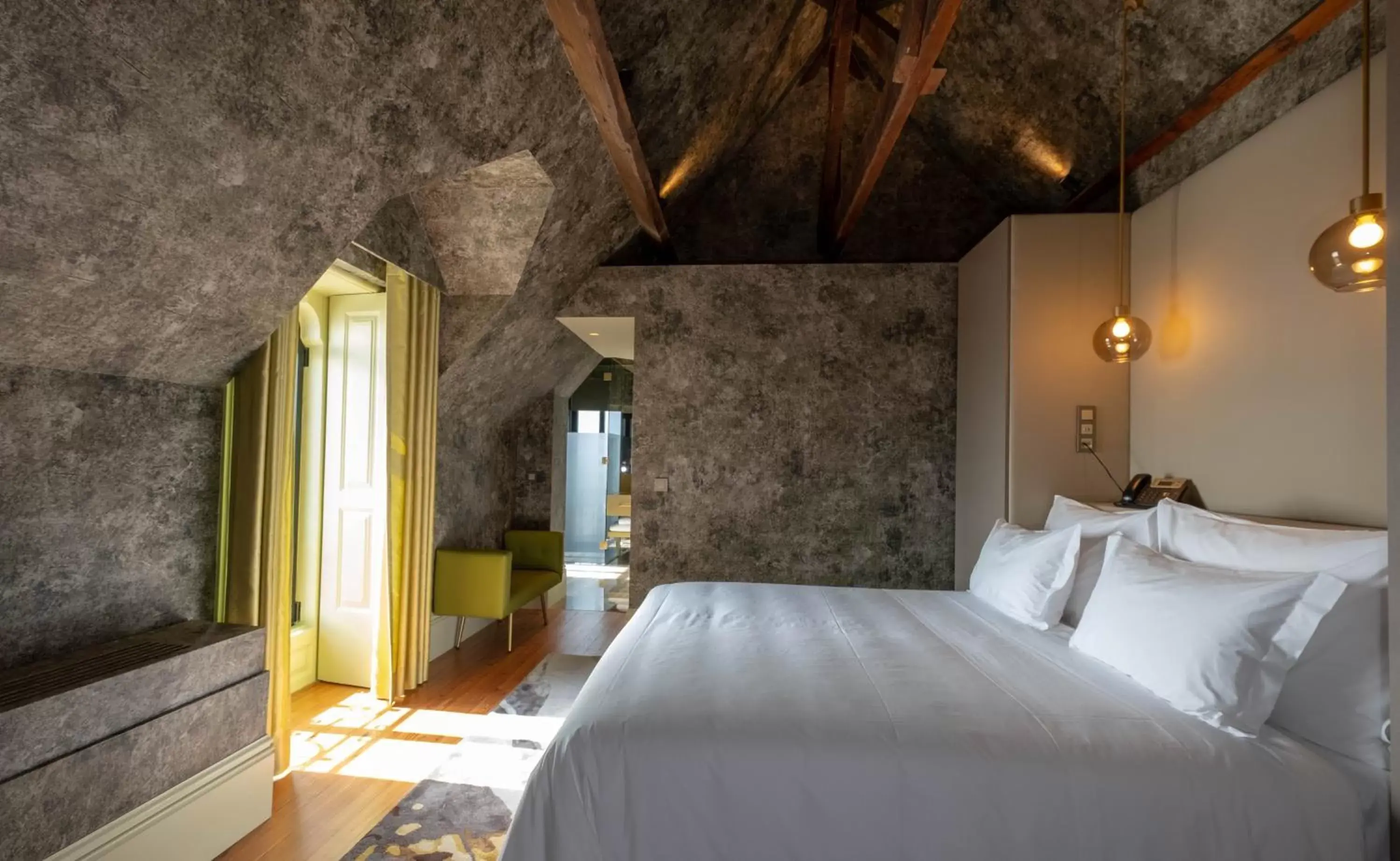 Bedroom, Bed in Vila Foz Hotel & SPA - member of Design Hotels