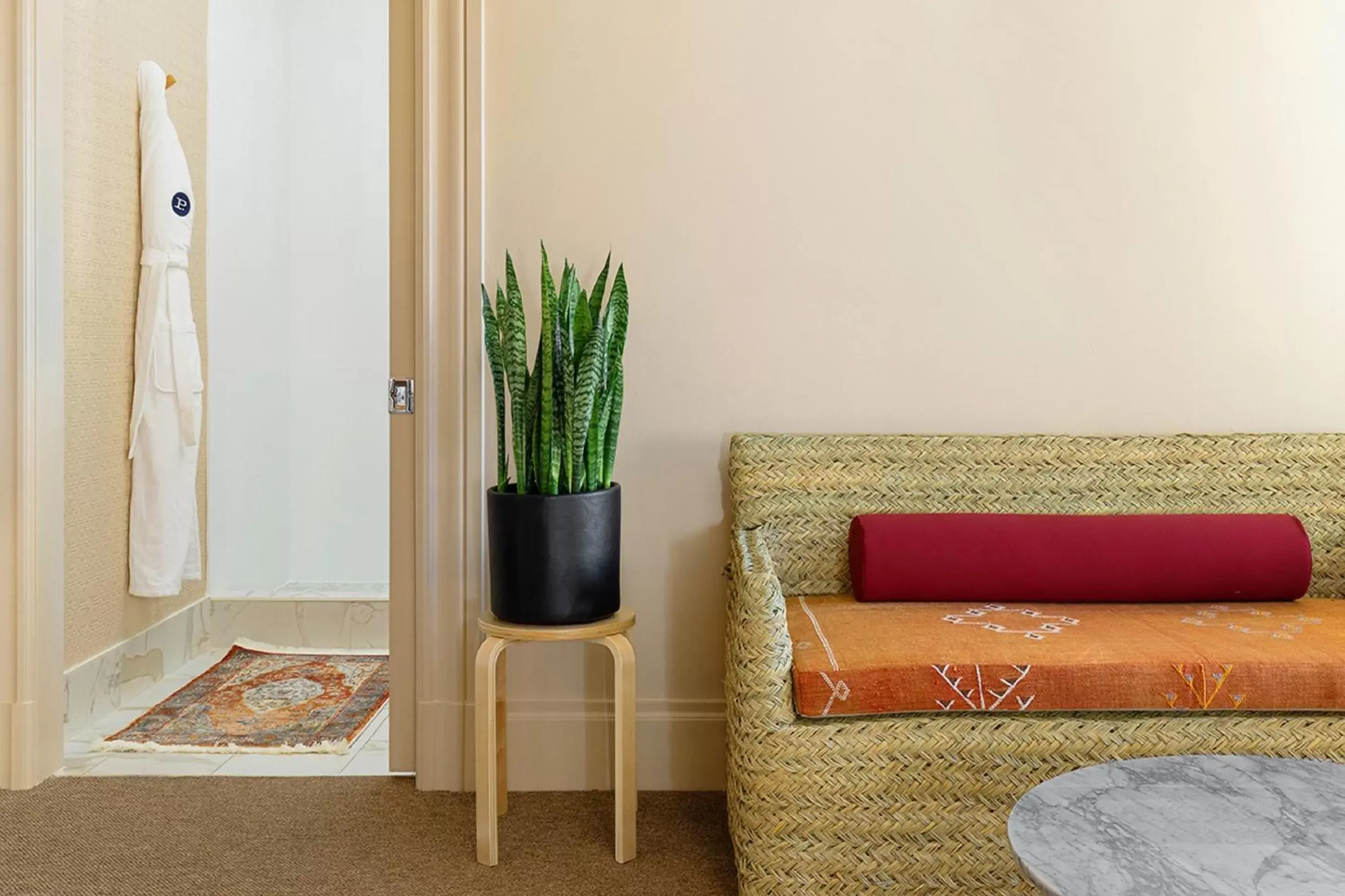 Seating Area in Palihotel San Francisco