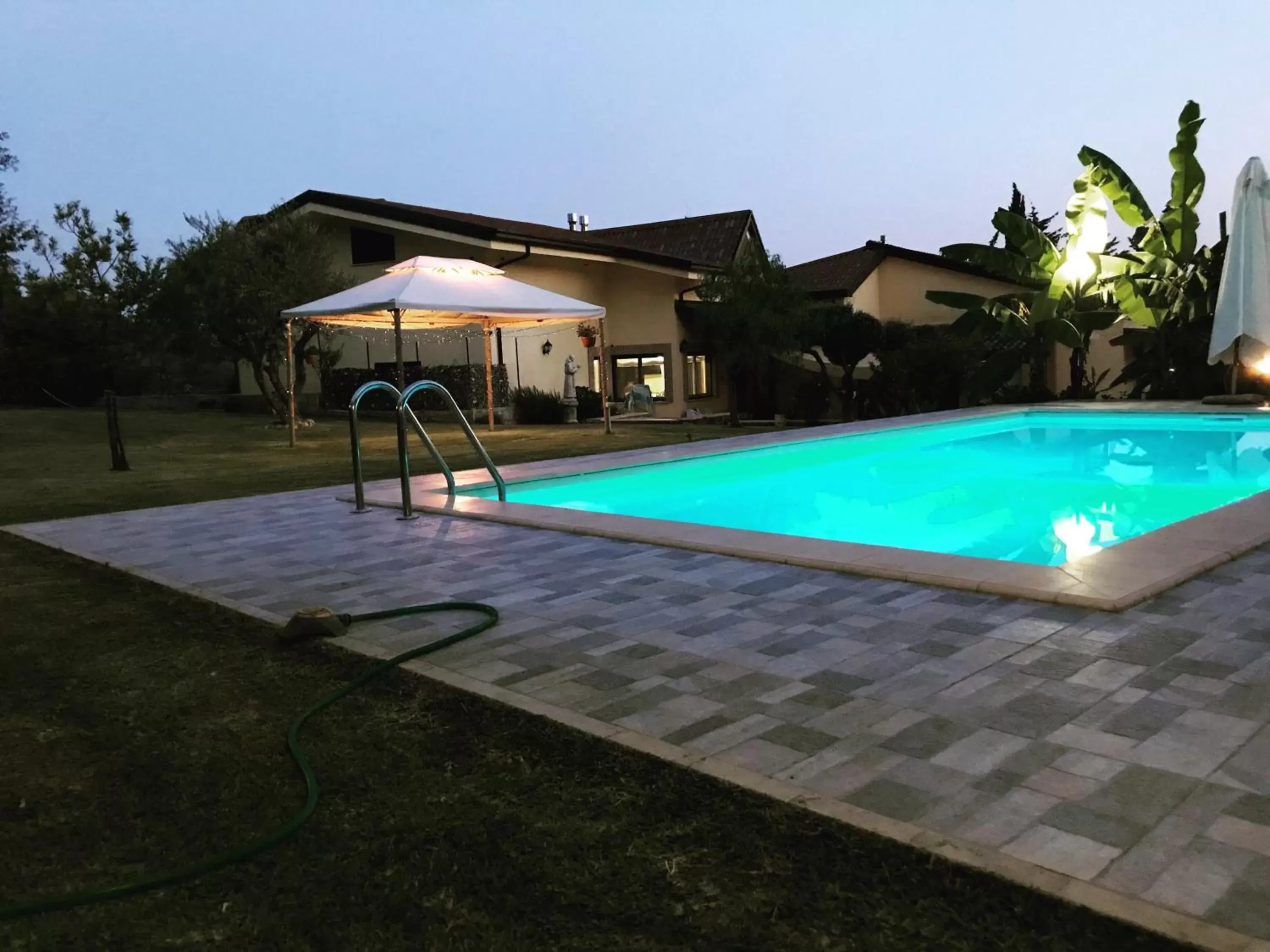 Swimming Pool in Le Gatte