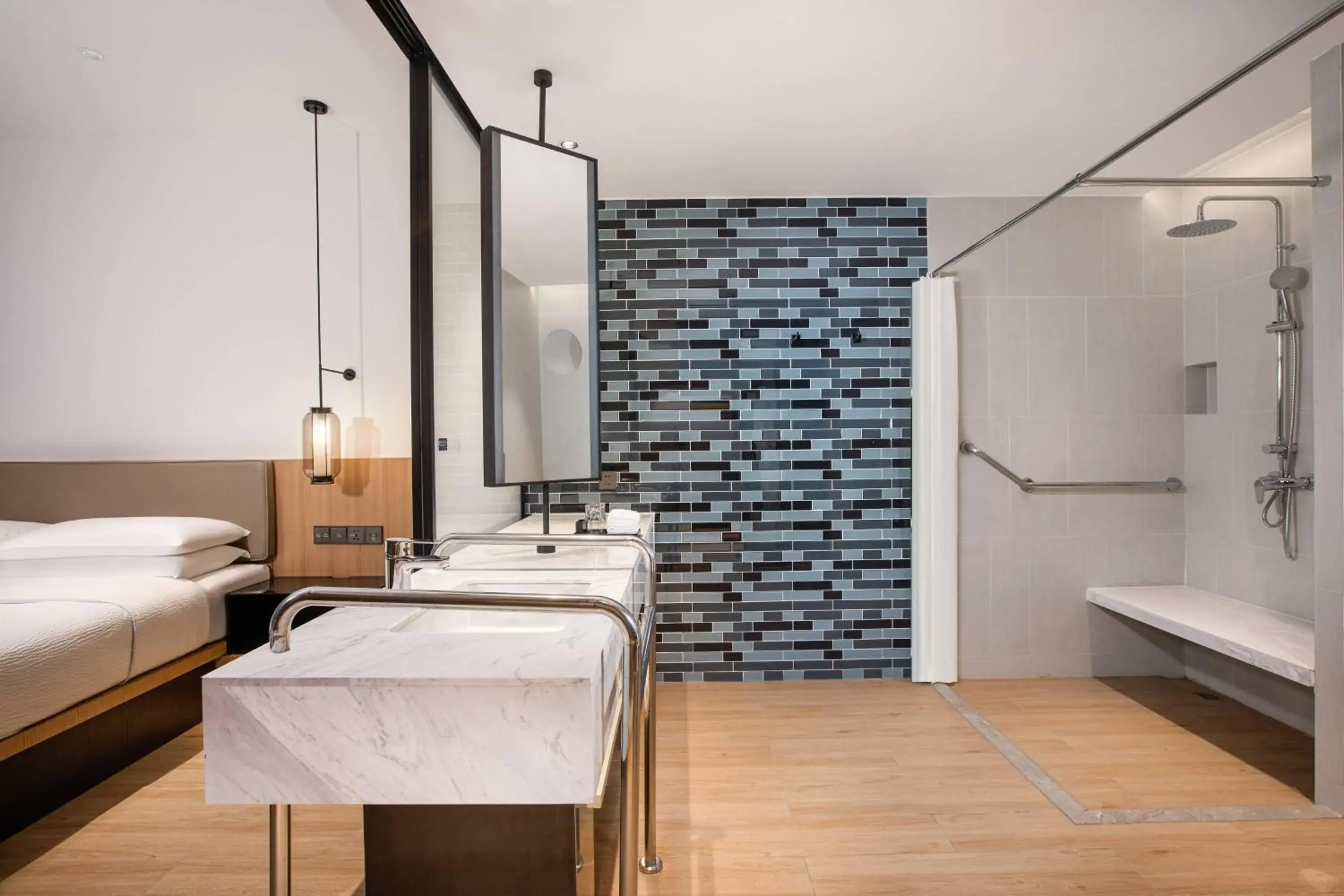 Bathroom in Fairfield by Marriott Taiyuan South