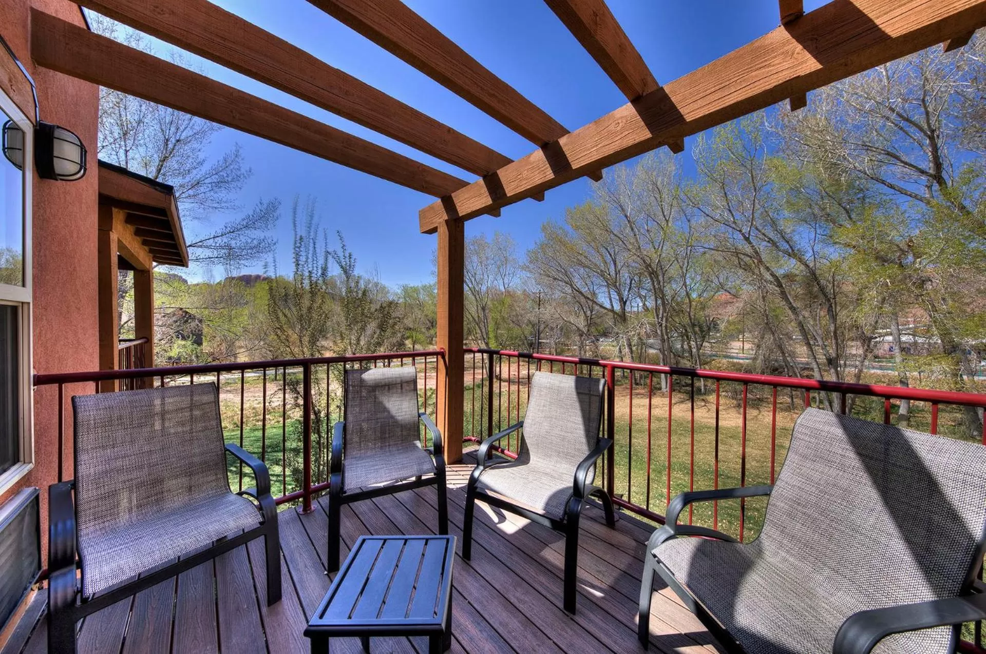 Balcony/Terrace in The Gonzo Inn