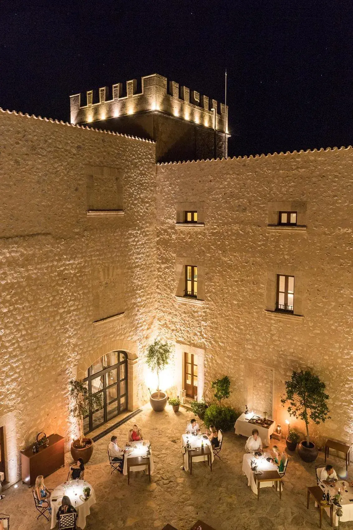 Restaurant/places to eat, Property Building in Castell Son Claret - The Leading Hotels of the World