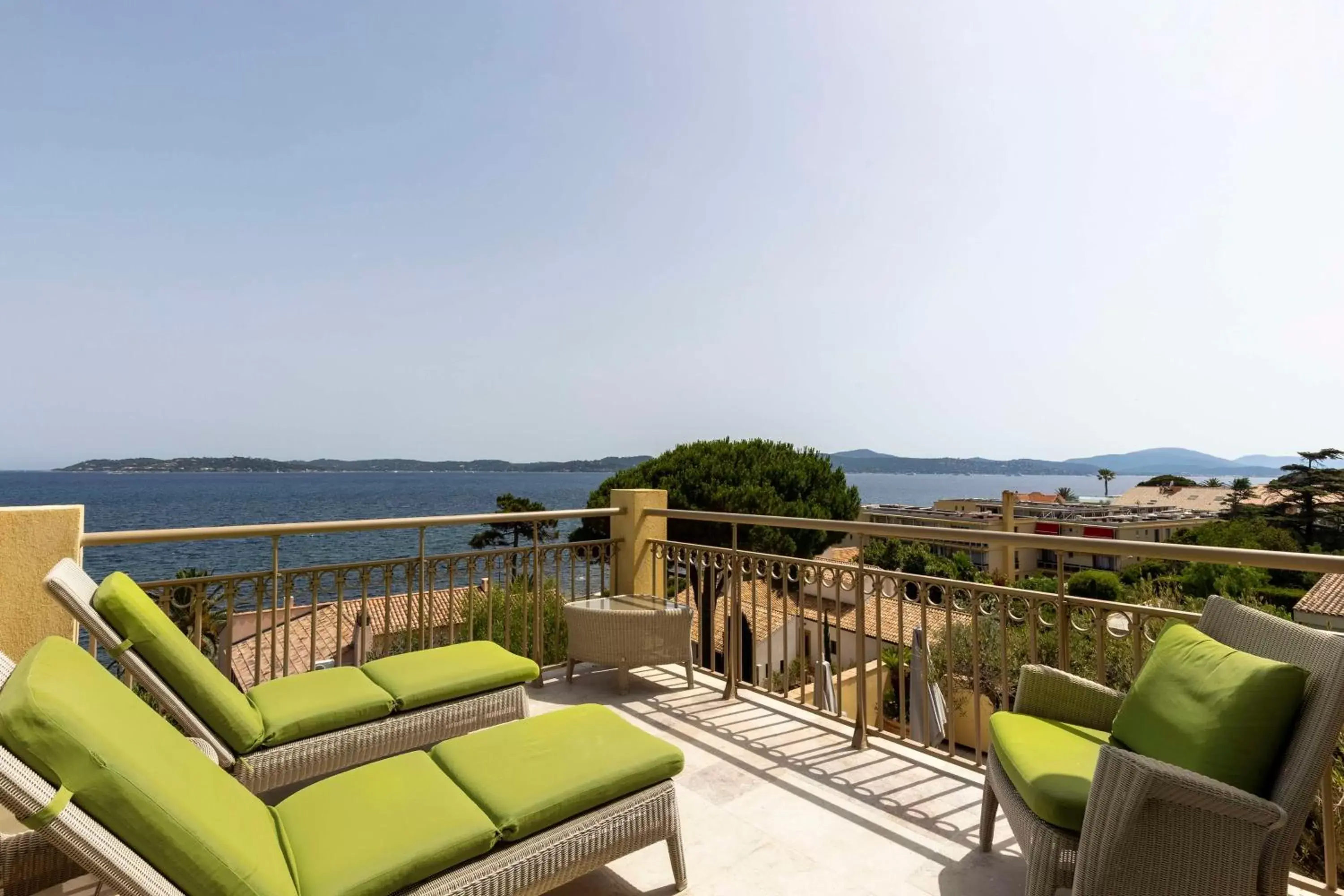 View (from property/room), Balcony/Terrace in Best Western Premier Montfleuri