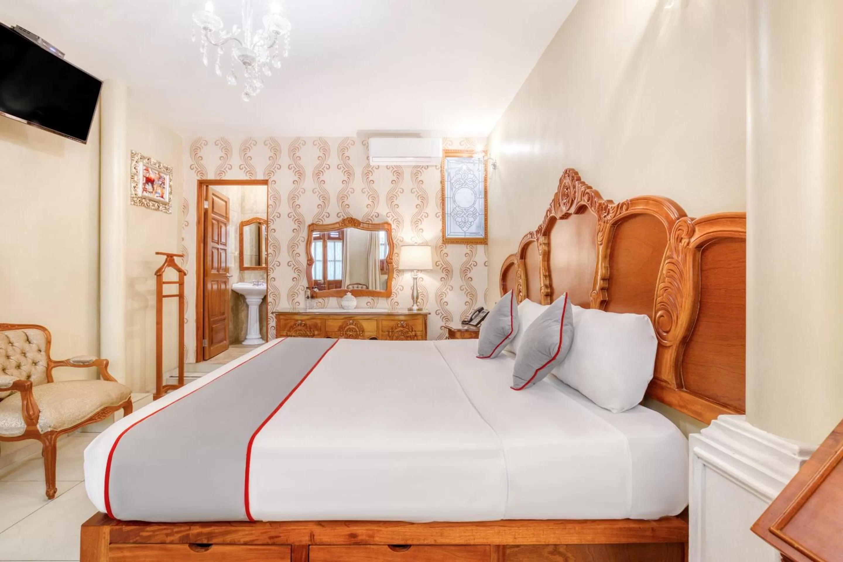 Bedroom, Bed in Hotel Boutique Casa Garay