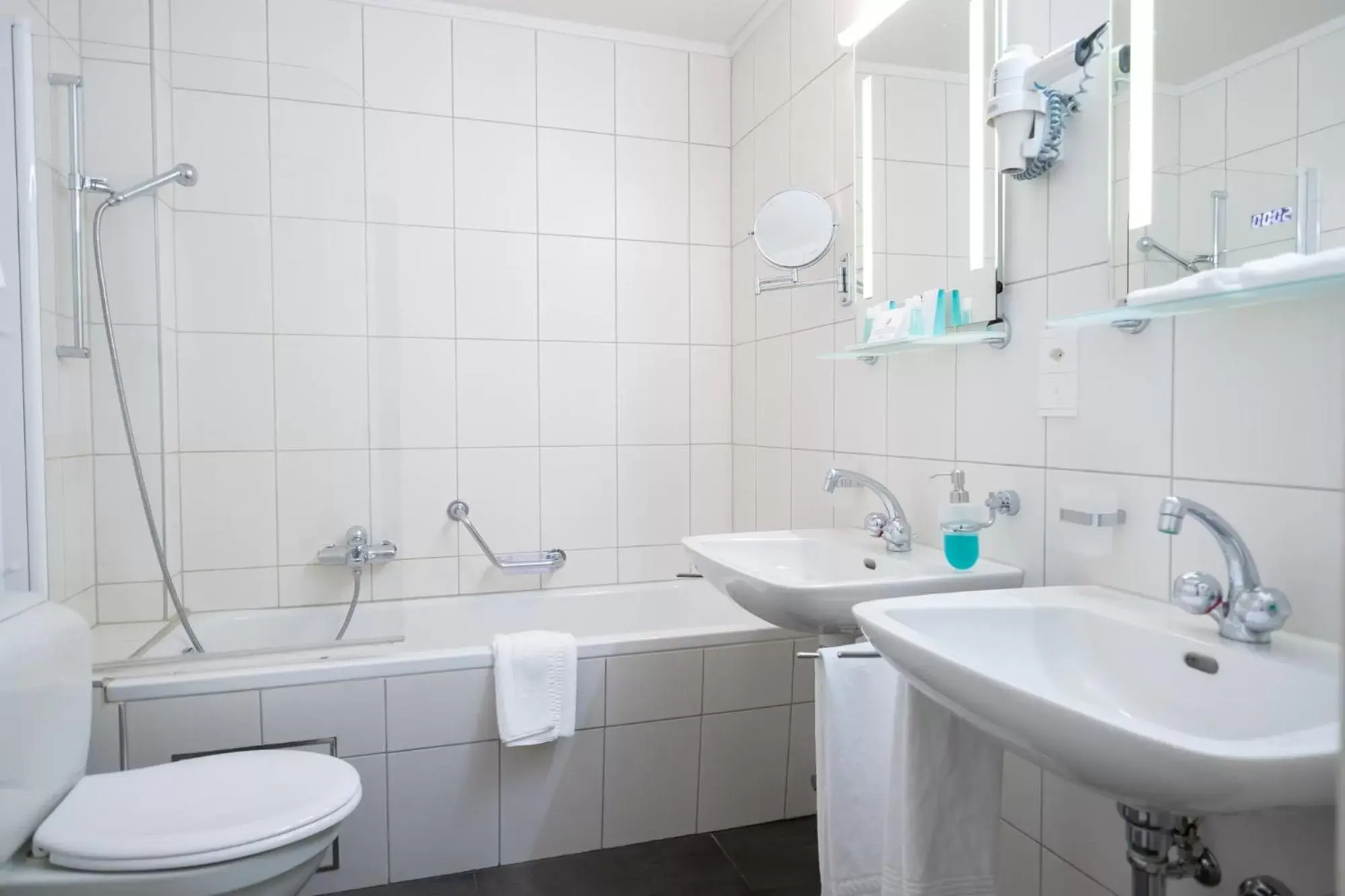 Bathroom in Hotel Europe