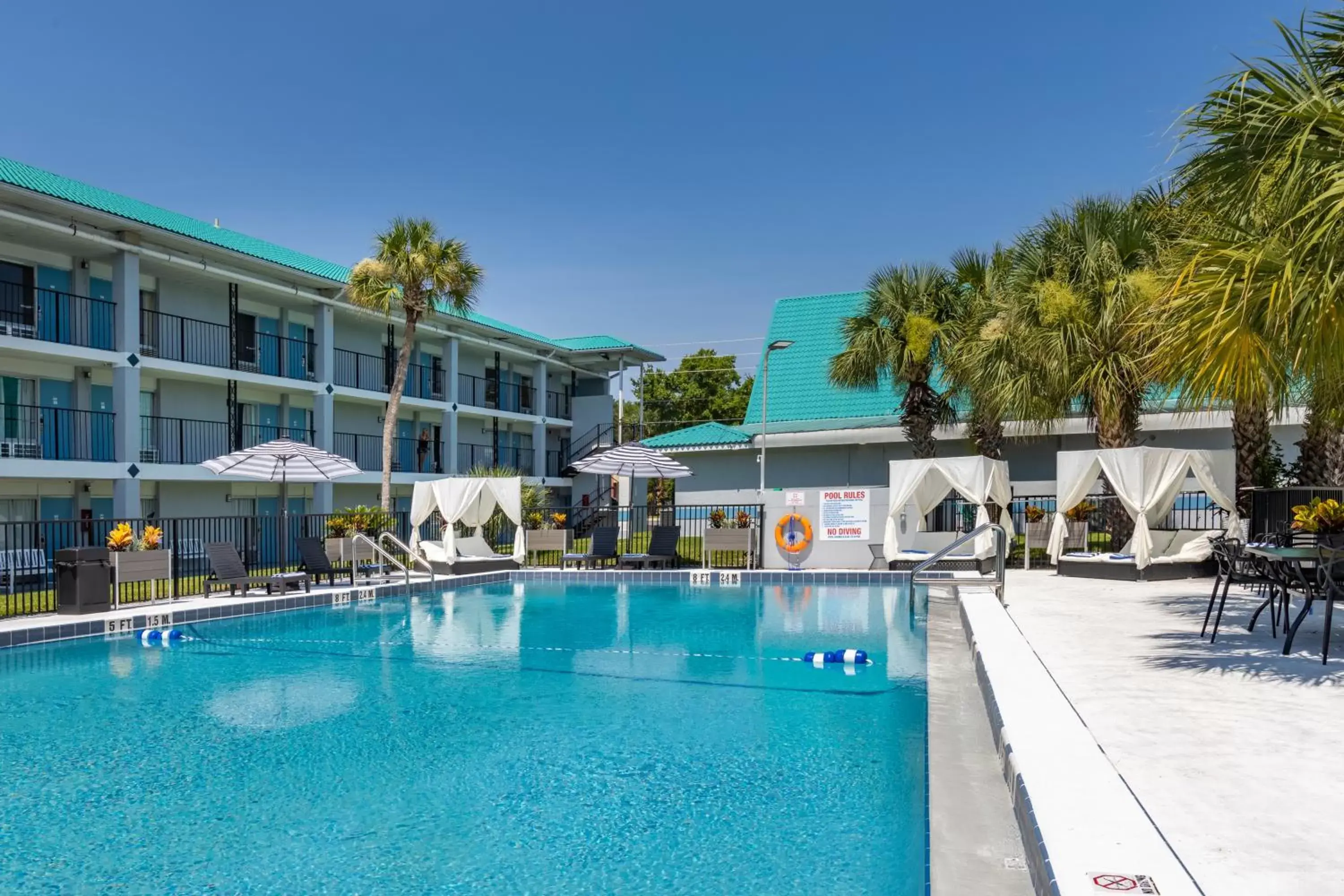 Swimming Pool in Baymont by Wyndham Altamonte Springs