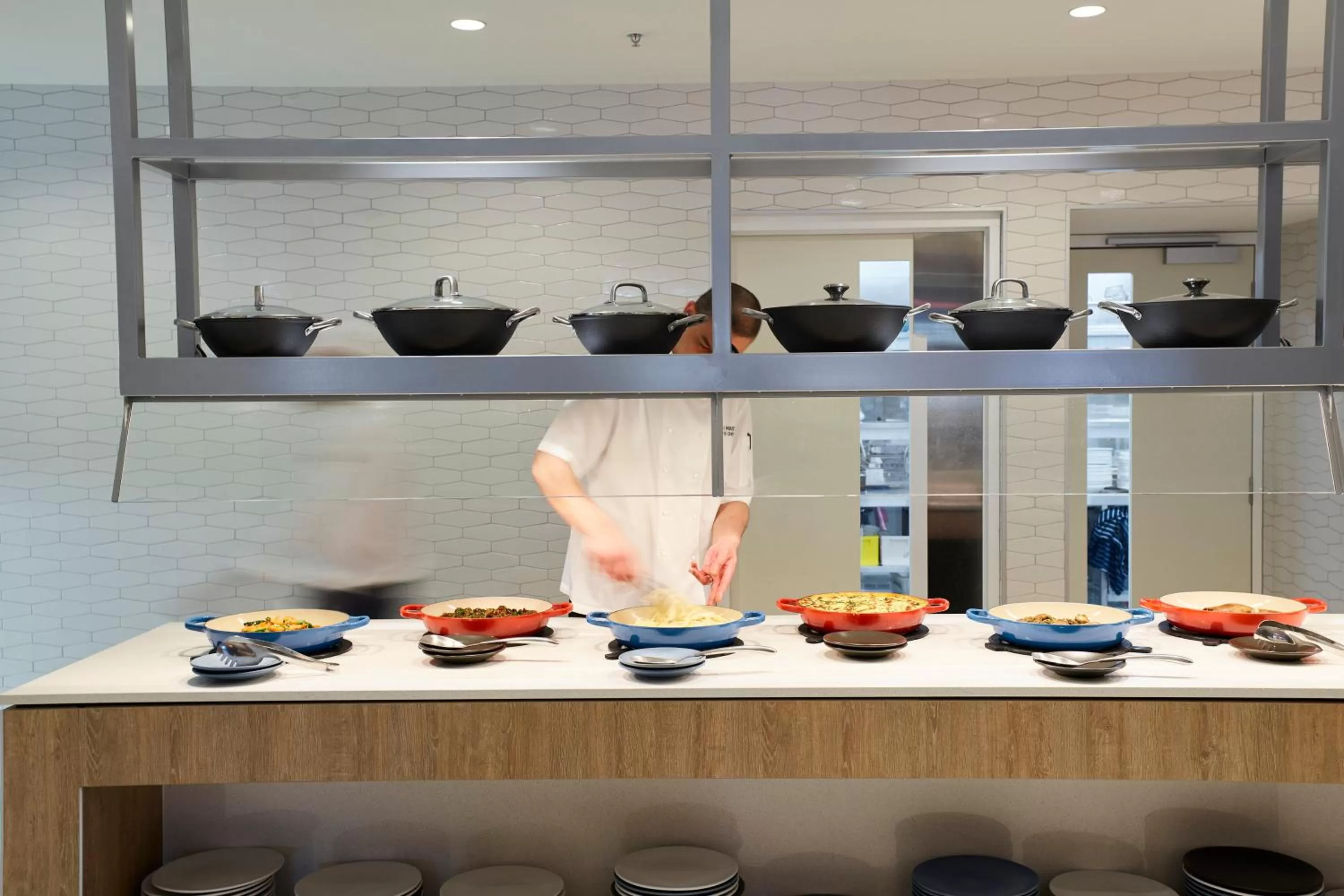 Restaurant/places to eat in Pullman Melbourne On the Park