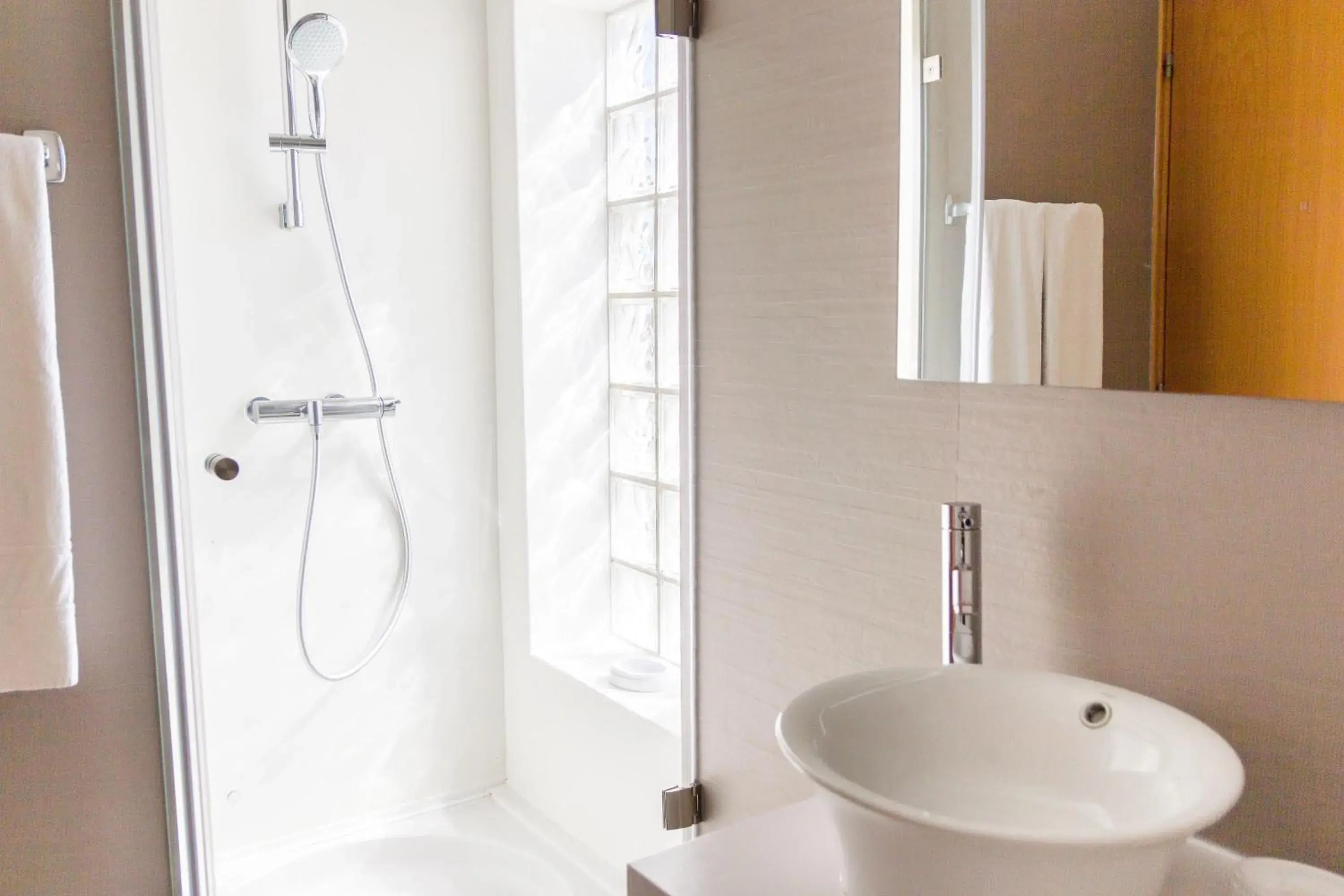 Bathroom in Hotel Casa Do Outeiro