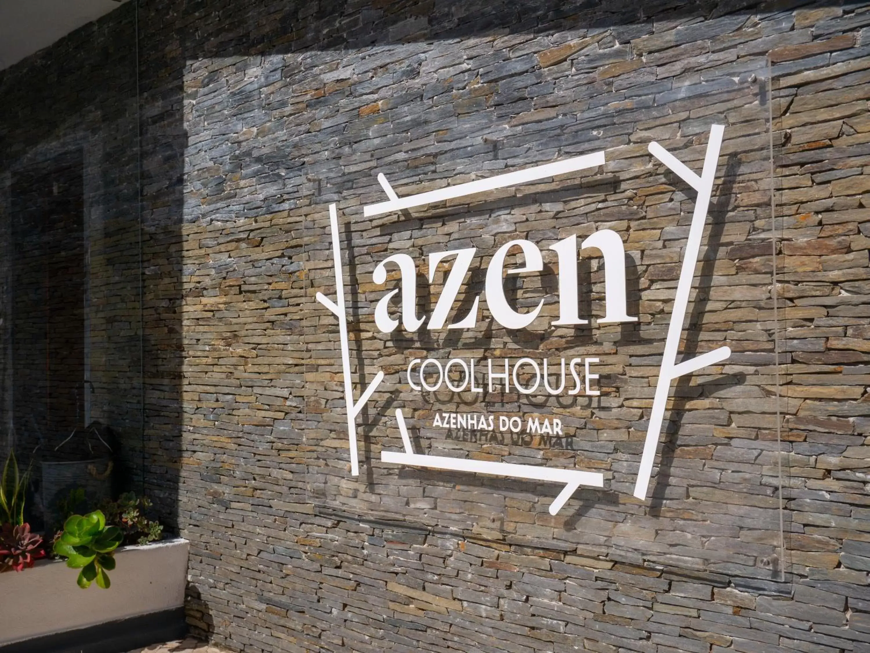 Property logo or sign in Azen Cool House