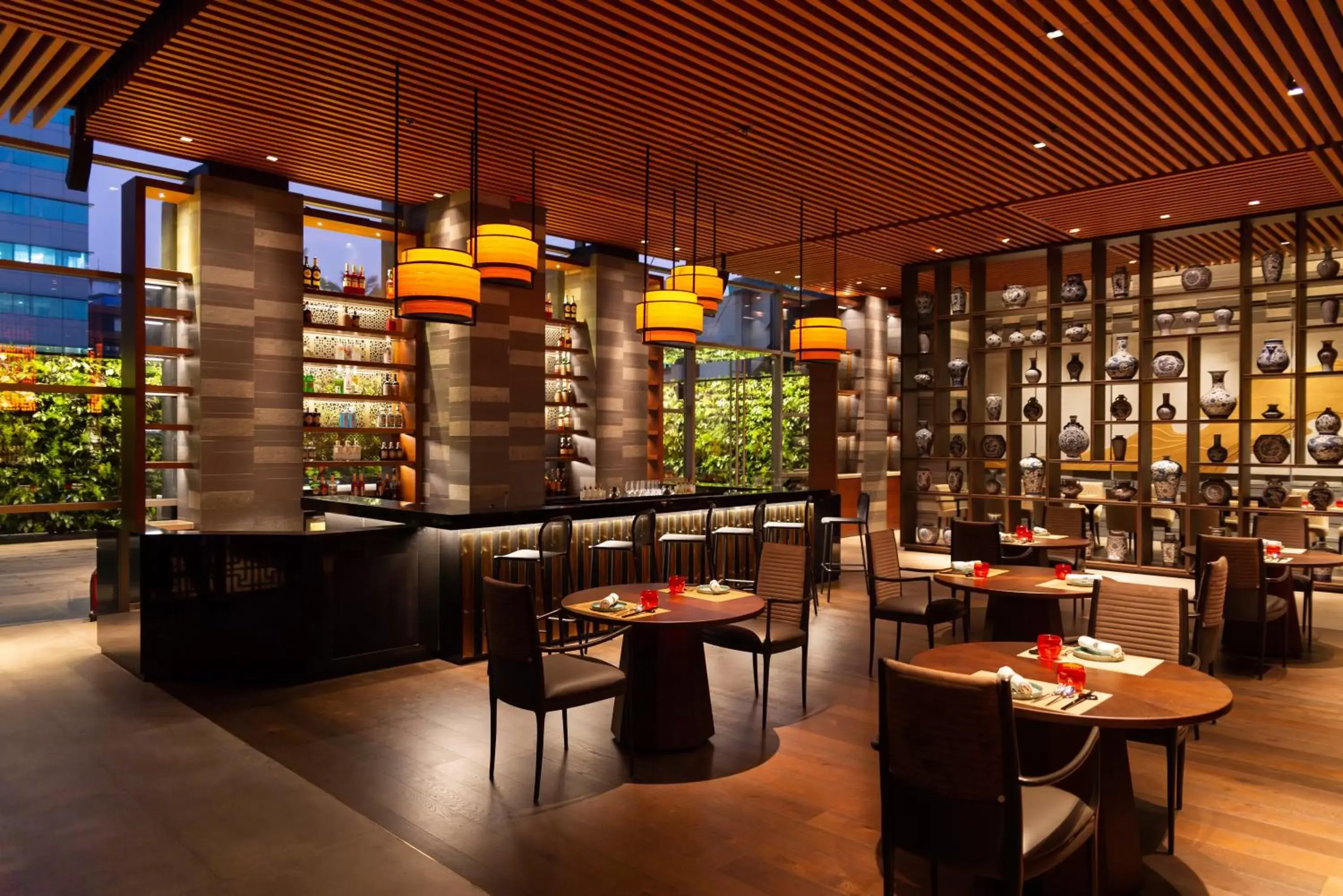 Restaurant/Places to Eat in JW Marriott Pune