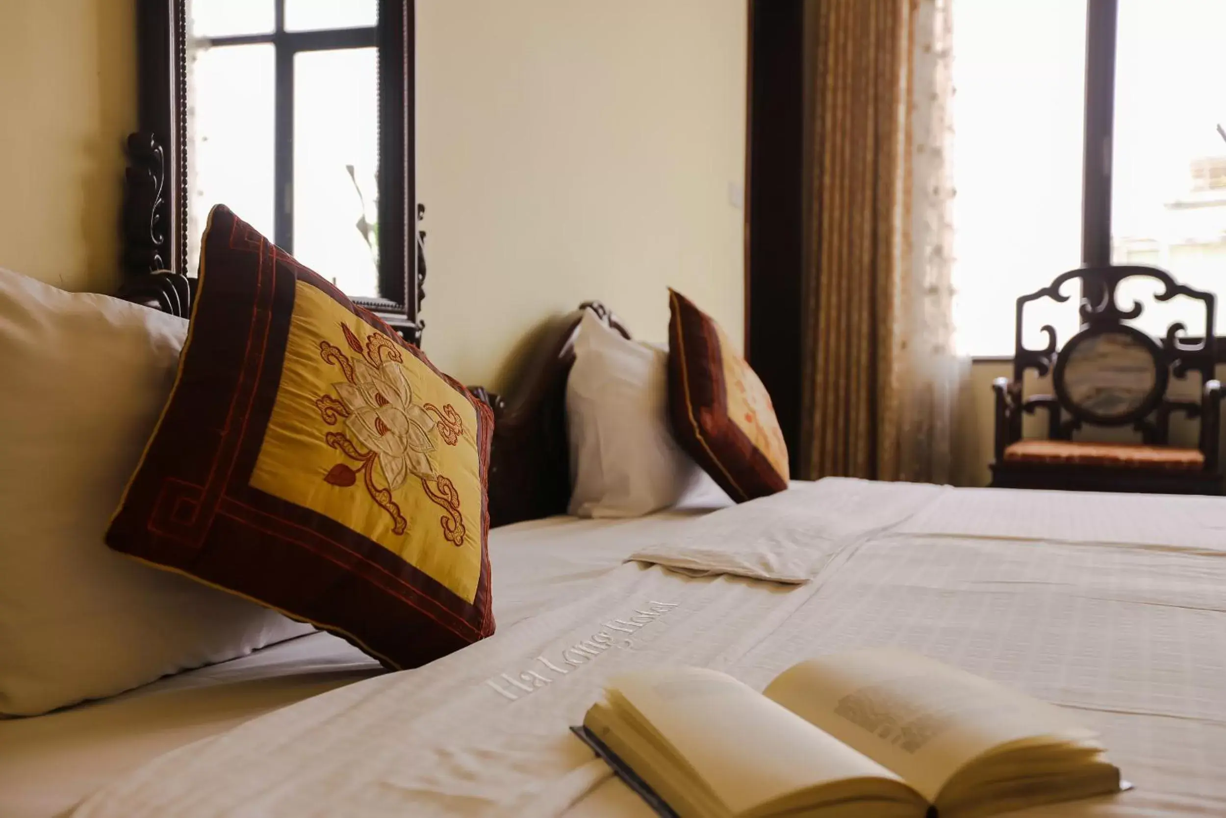 Decorative detail, Bed in Hanoi Little Town Hotel