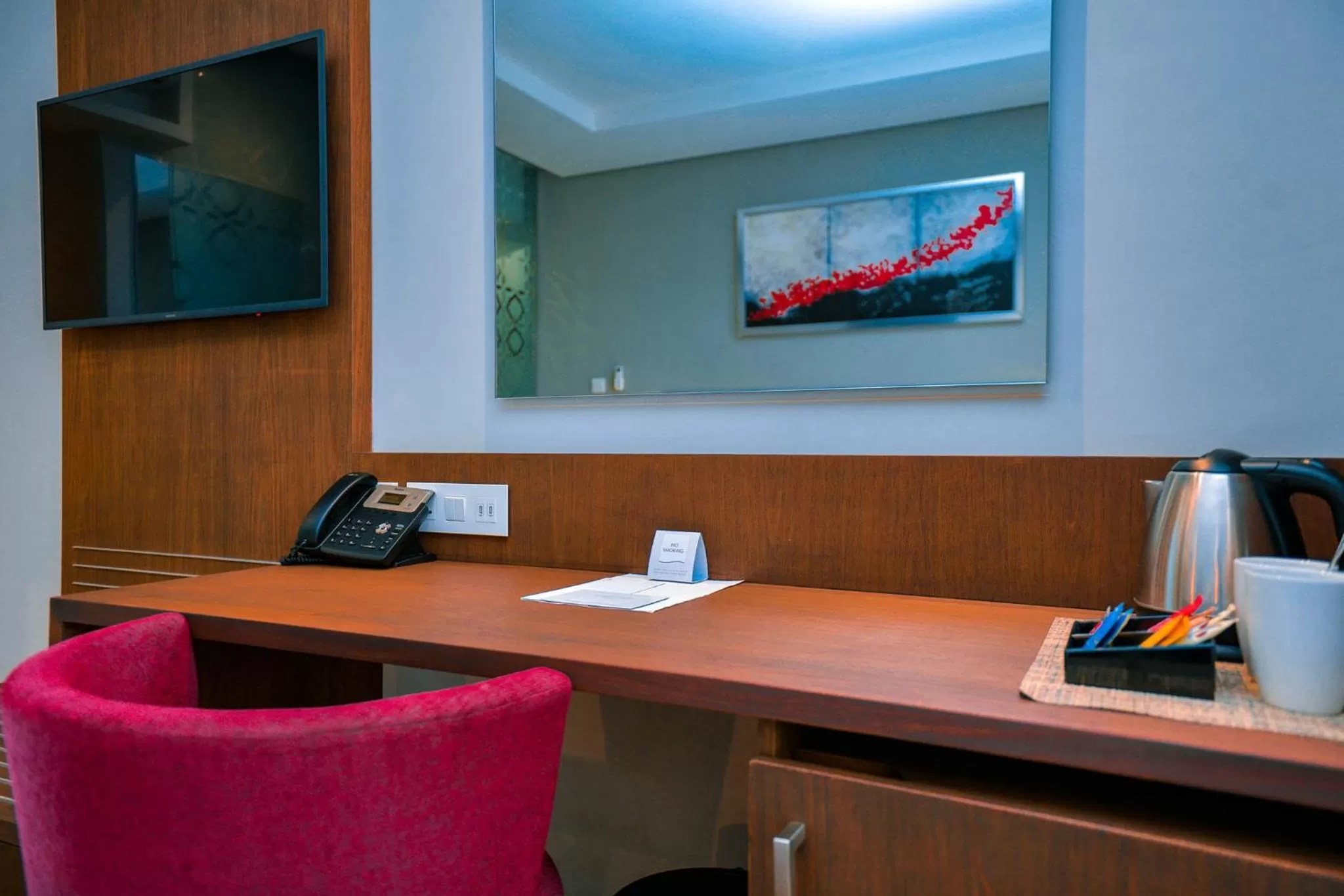 Photo of the whole room in Crowne Plaza - Dar Es Salaam by IHG