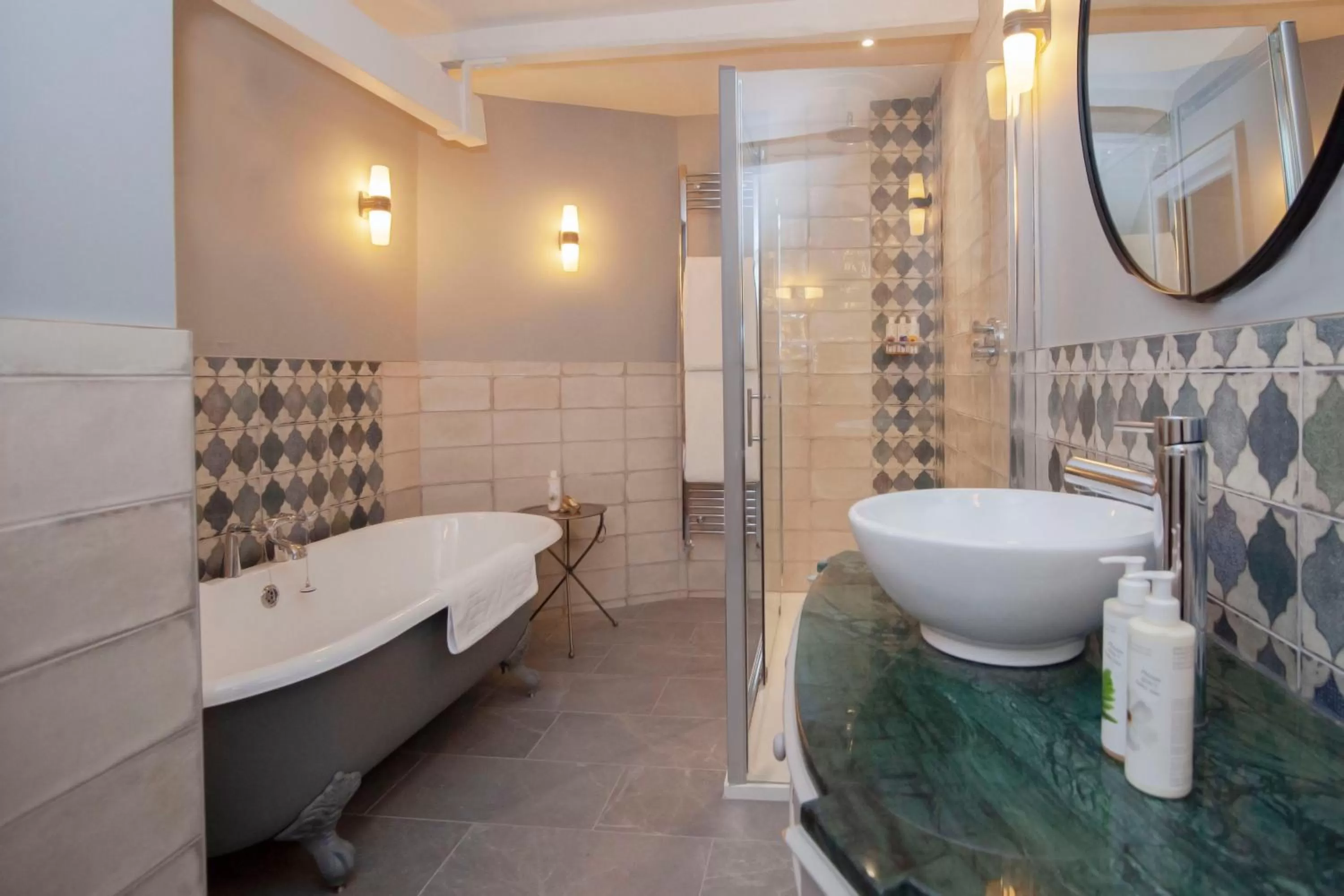 Bathroom in The King's Arms