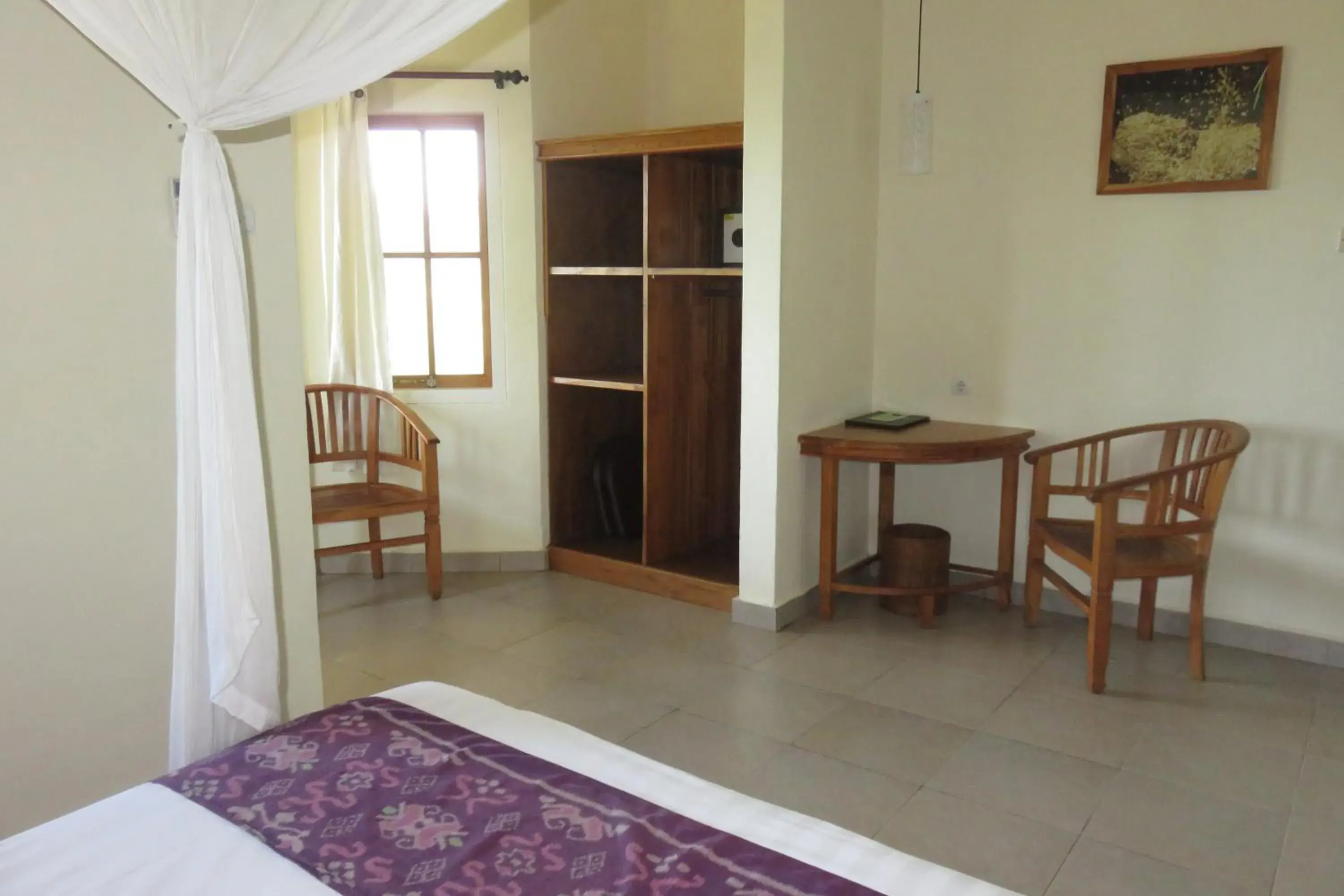 Seating area, Bed in Golo Hilltop Hotel