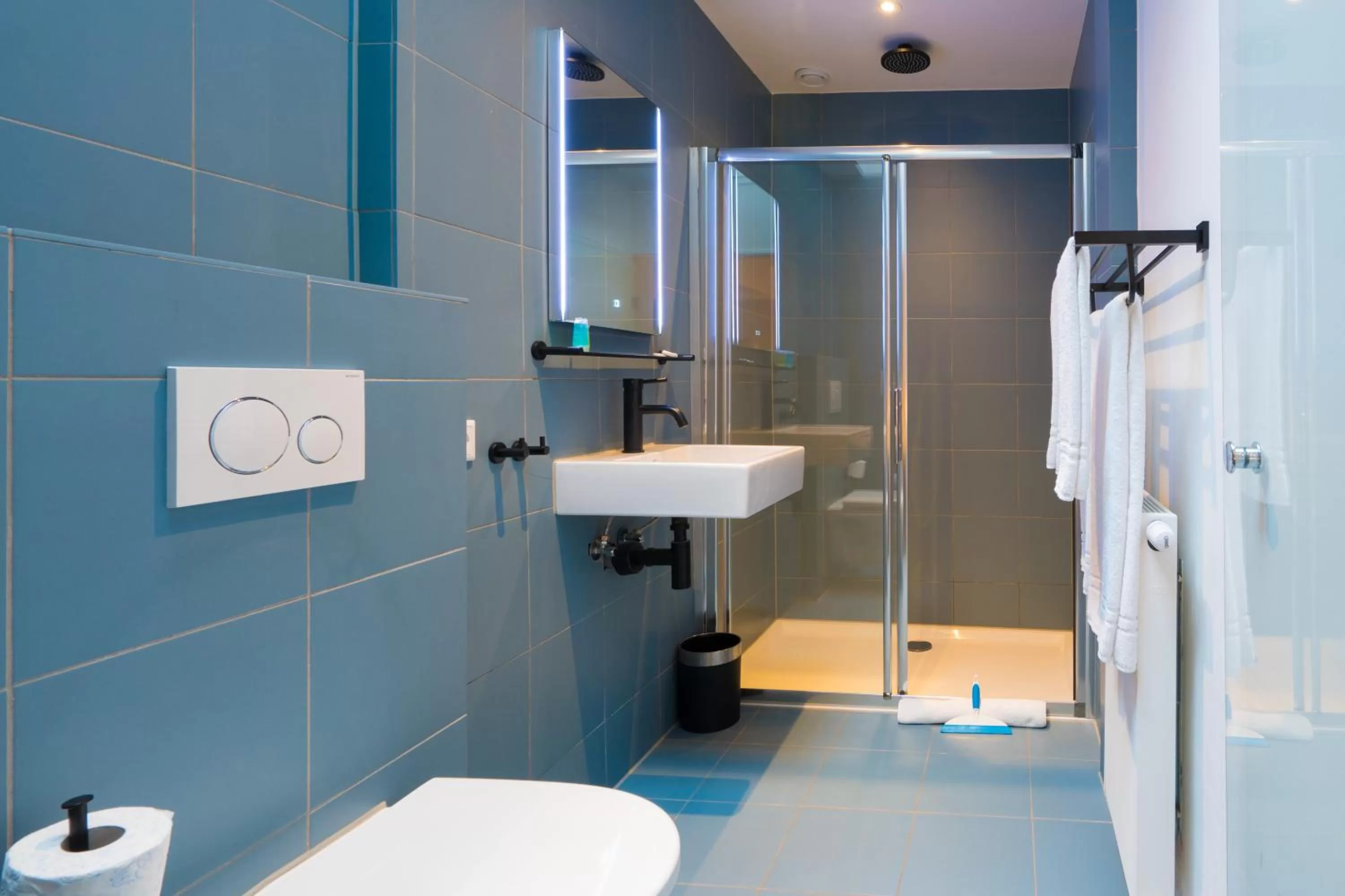 Bathroom in Amistad hotel