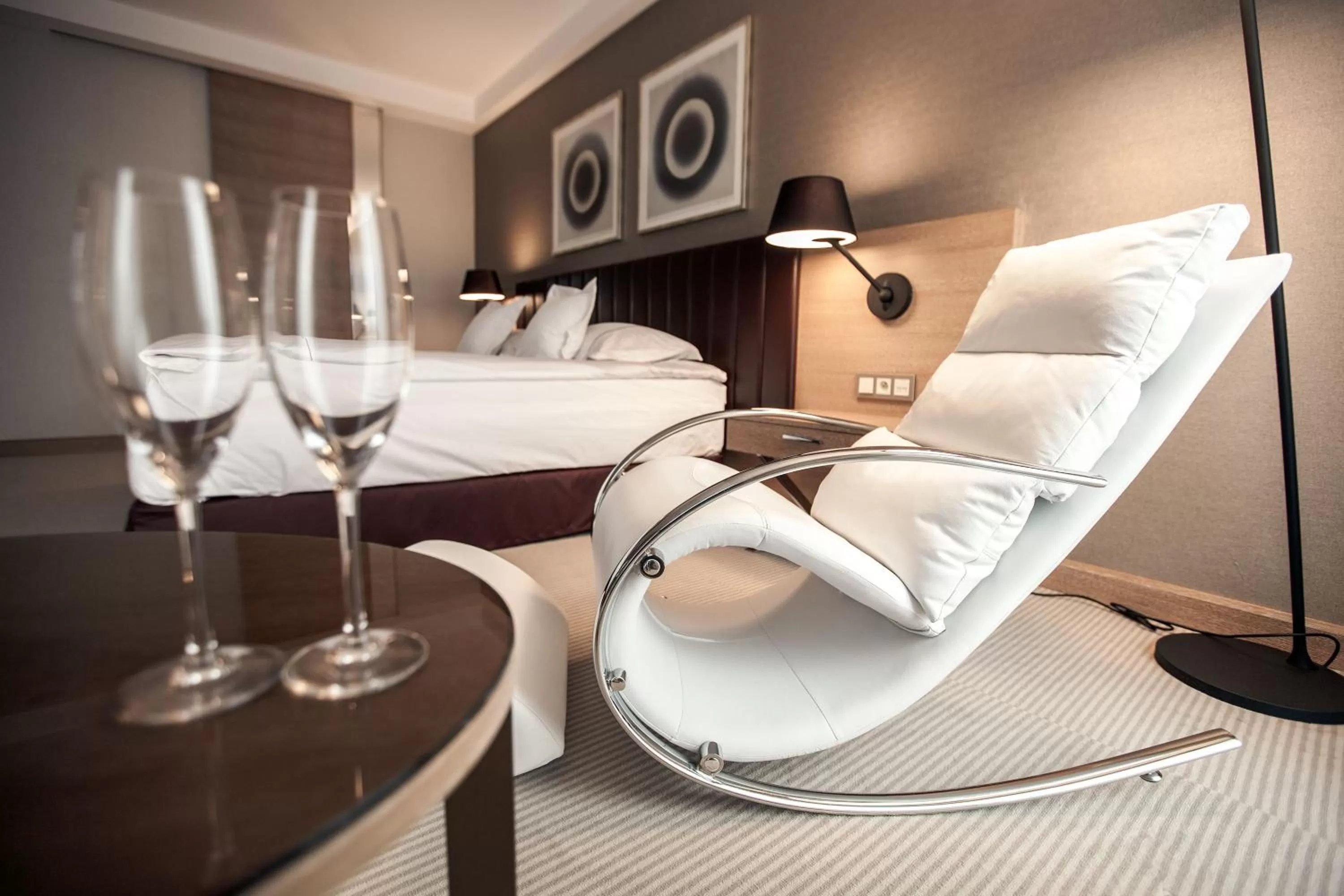 Joker Suite with Lake View - single occupancy in GrandHotel Tiffi