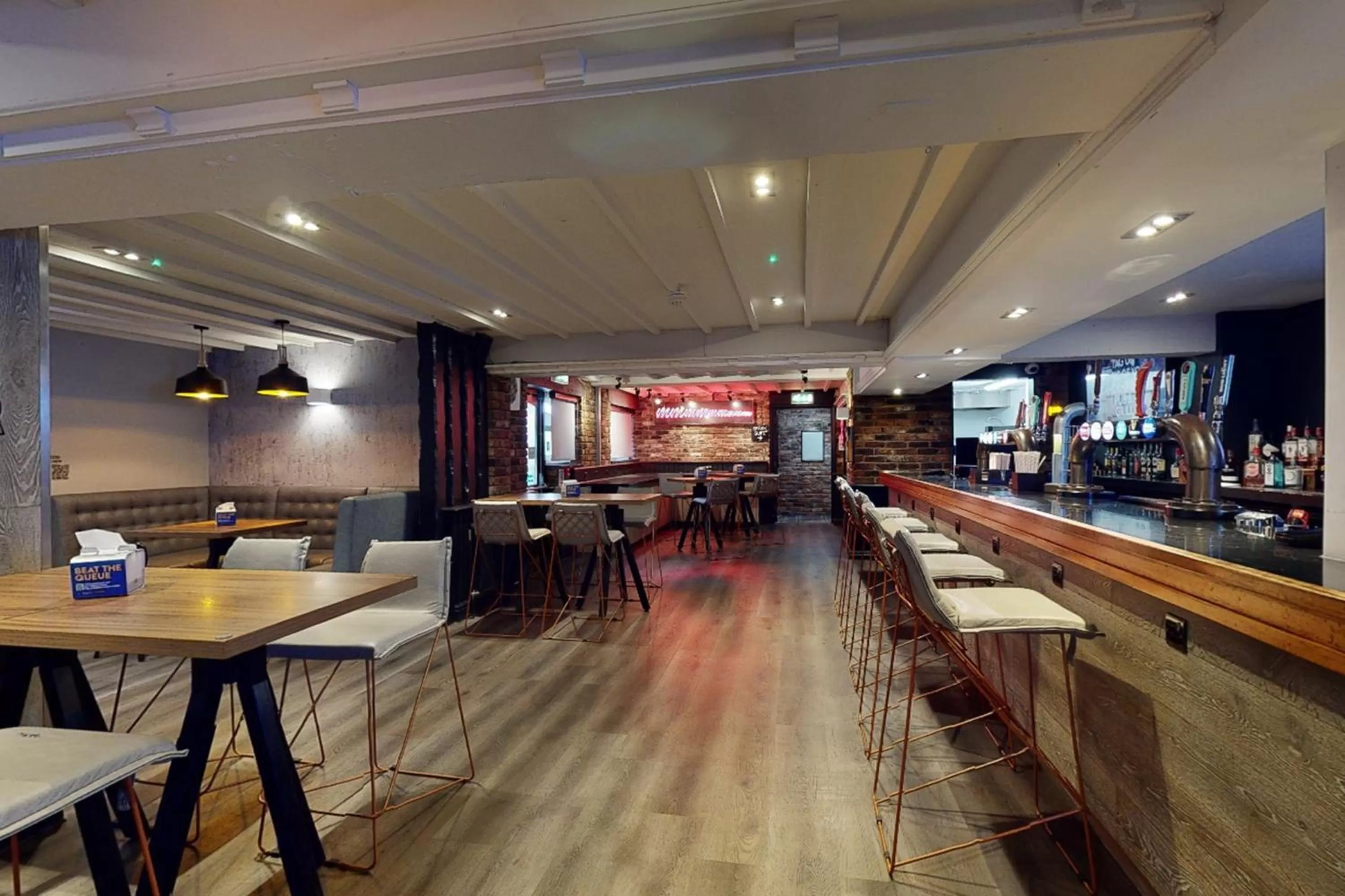 Restaurant/places to eat in Village Hotel Manchester Hyde