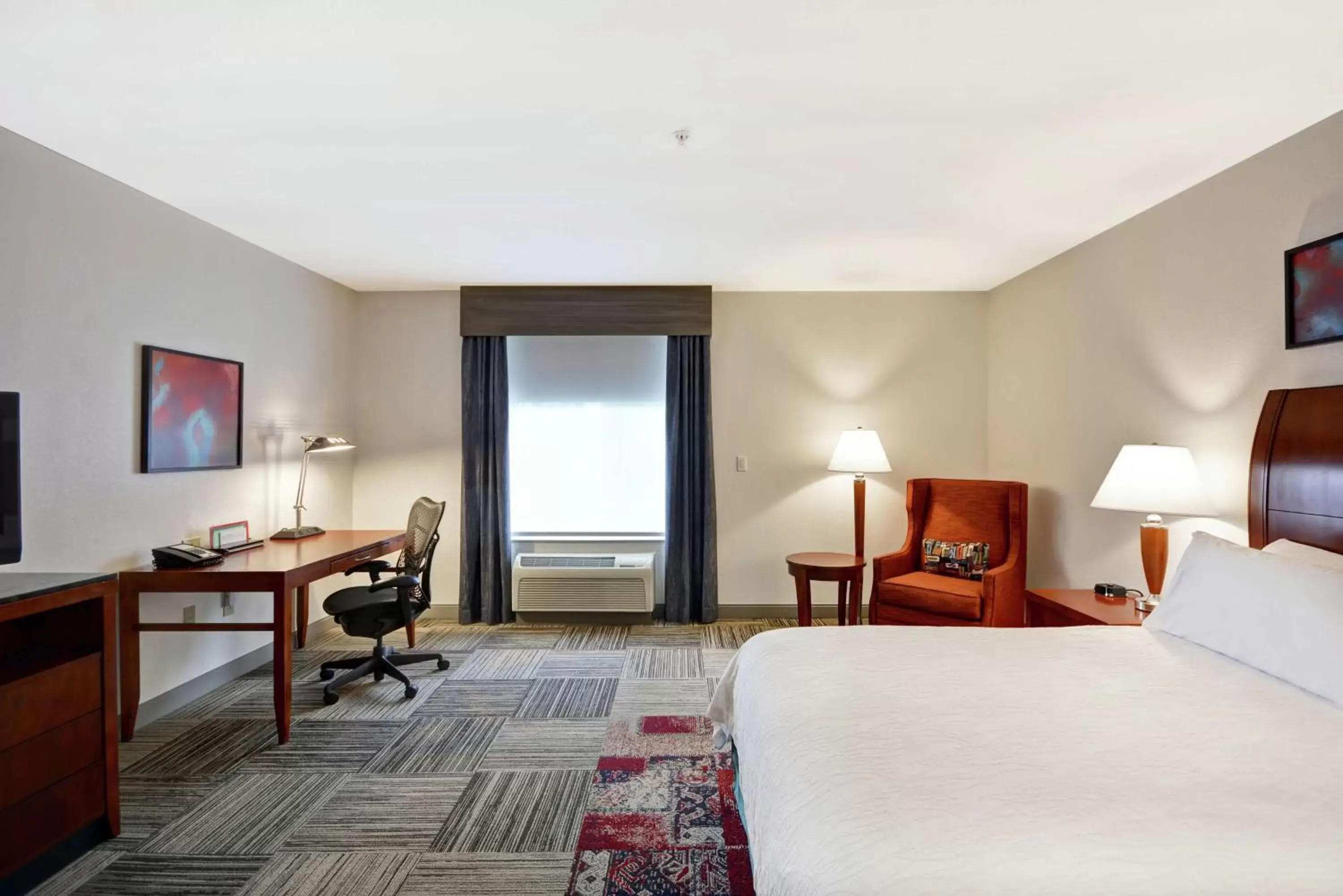 Bedroom, Bed in Hilton Garden Inn Gulfport - Biloxi Airport Bedroom, Bed in Hilton Garden Inn Gulfport - Biloxi Airport