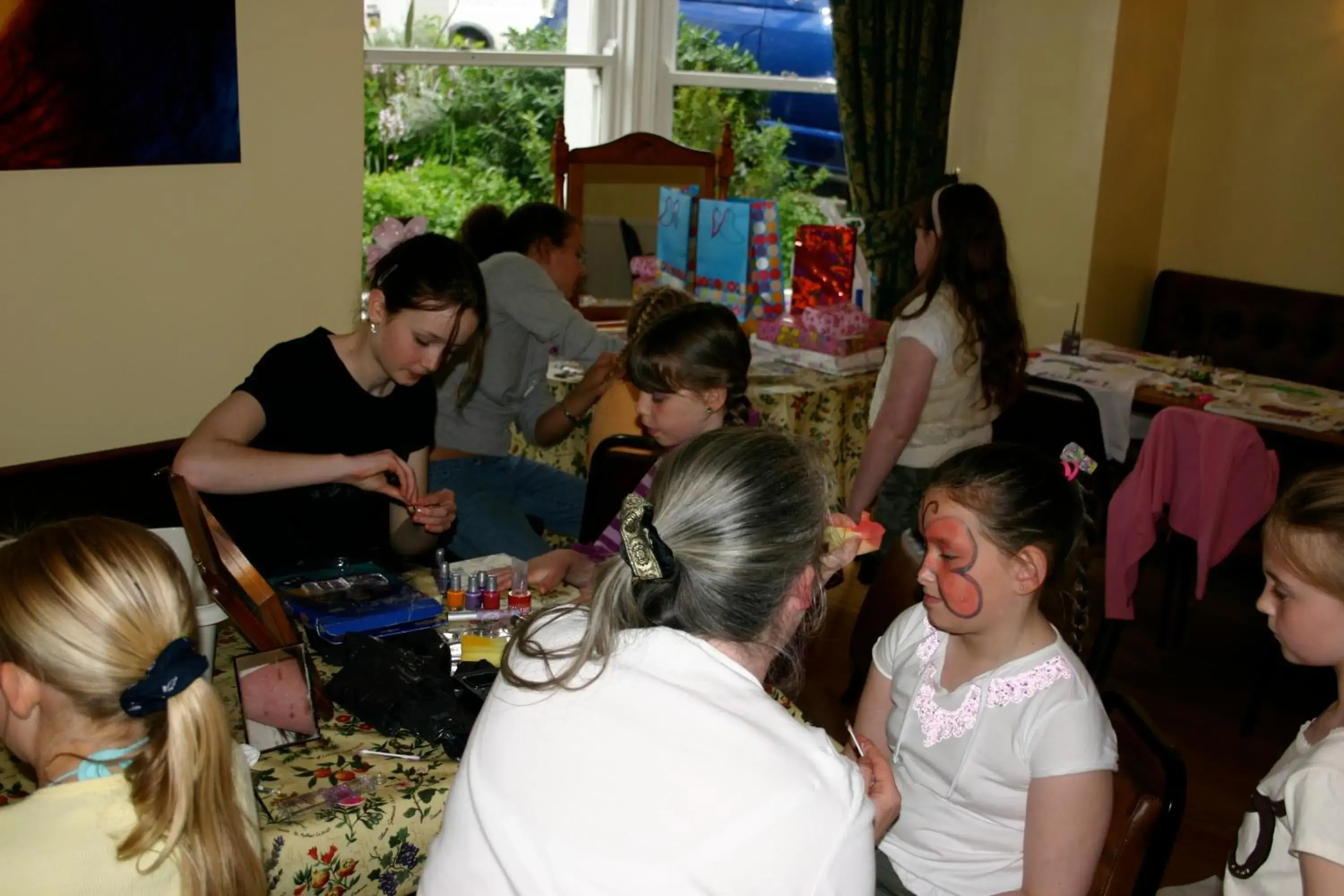 Restaurant/places to eat in Llandudno Hostel Restaurant/places to eat in Llandudno Hostel