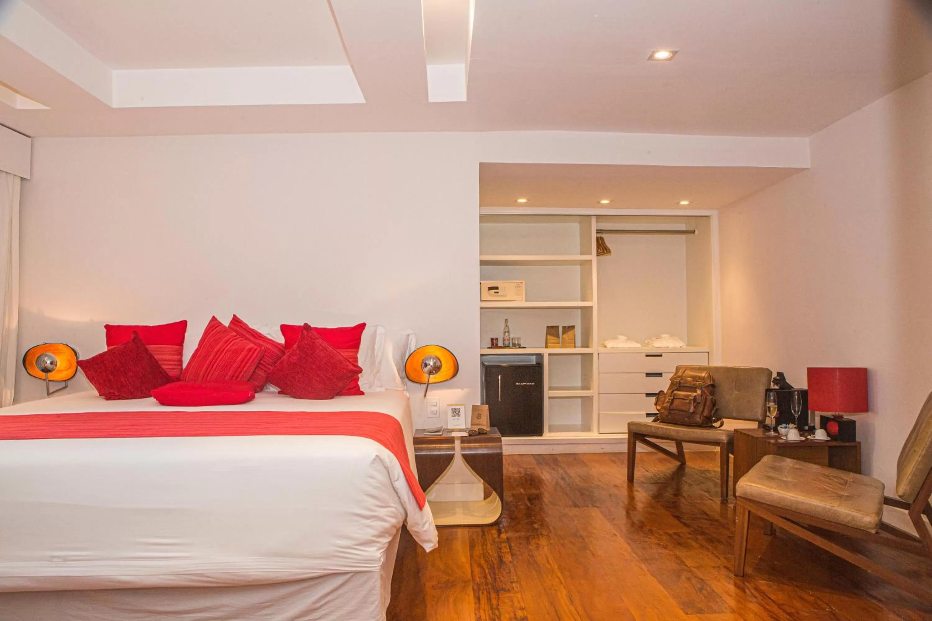 Photo of the whole room, Bed in Insólito Boutique Hotel & Spa