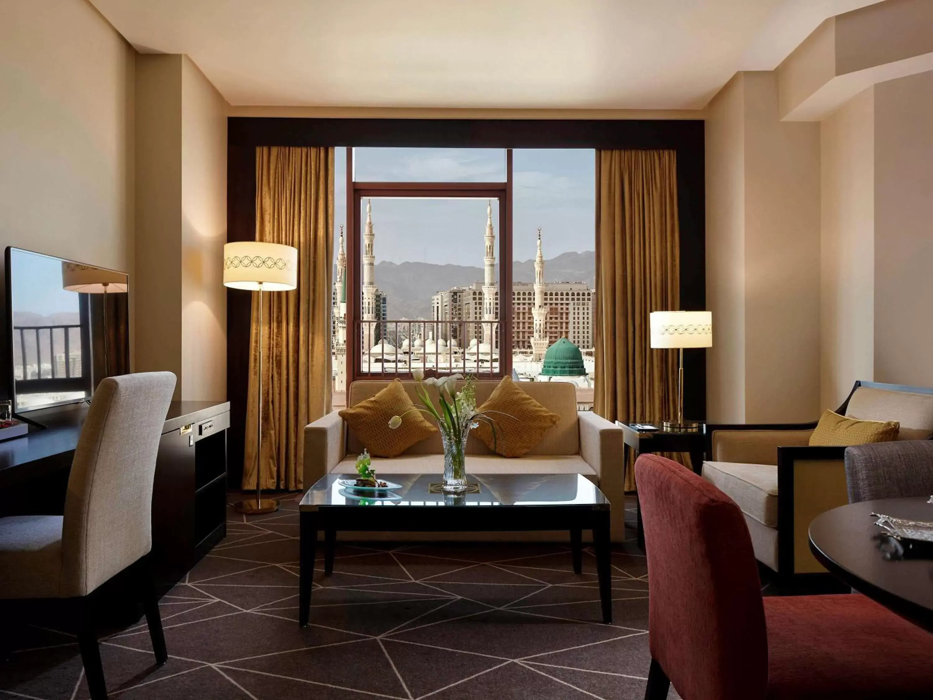 Photo of the whole room, Seating Area in Pullman Zamzam Madina