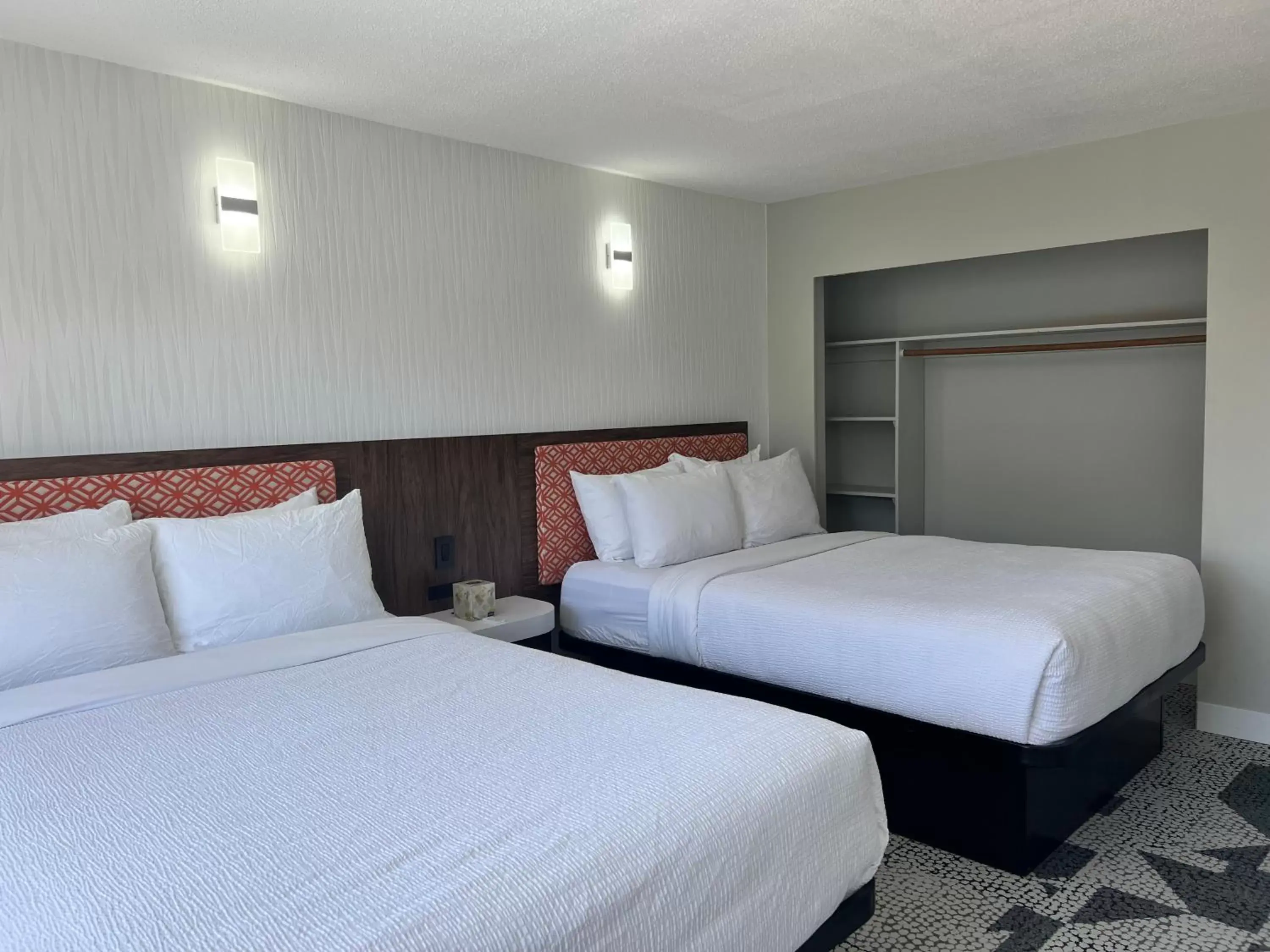 Bedroom, Bed in The Vic, Ascend Hotel Collection