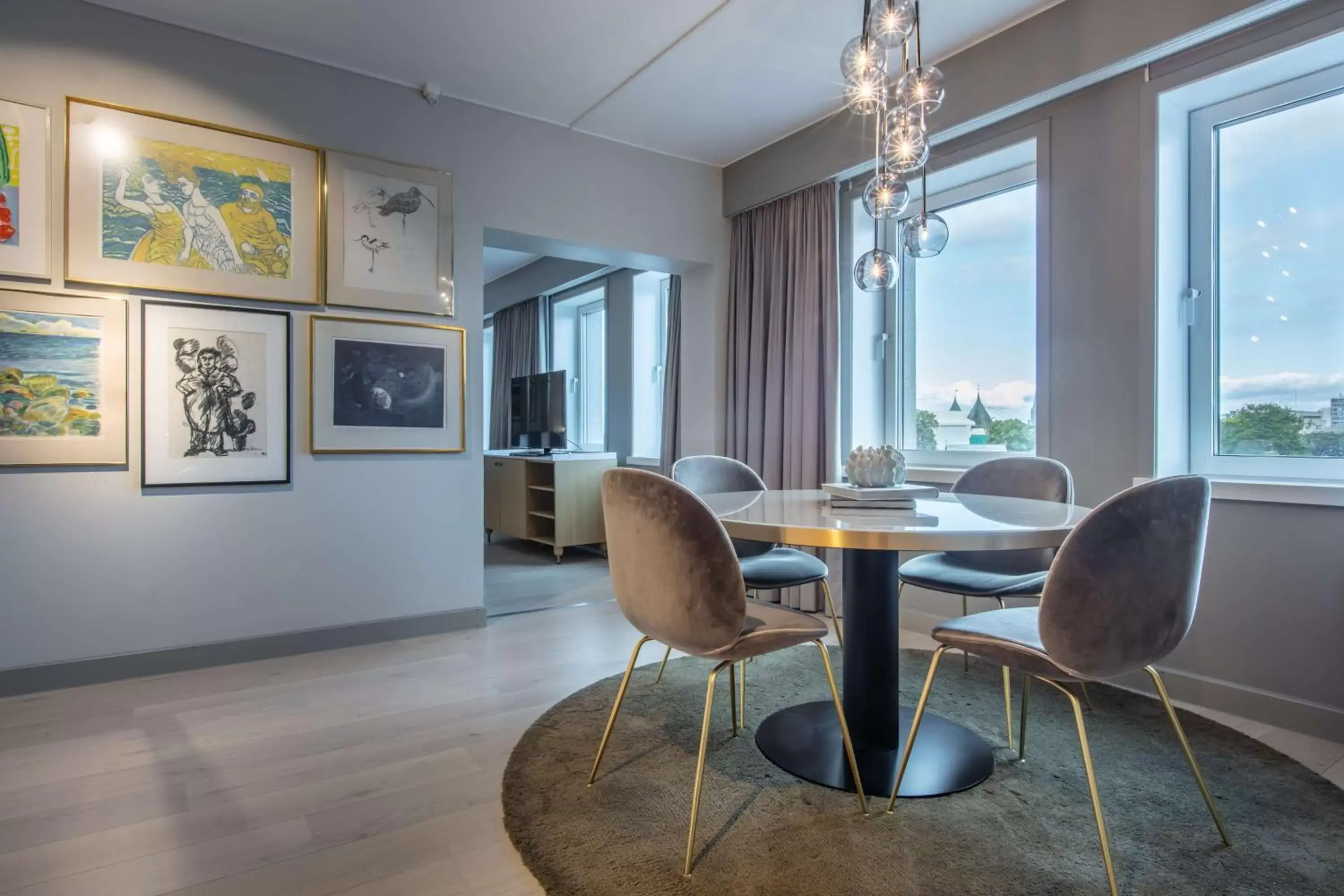 Photo of the whole room, Dining Area in Radisson Blu Atlantic Hotel, Stavanger