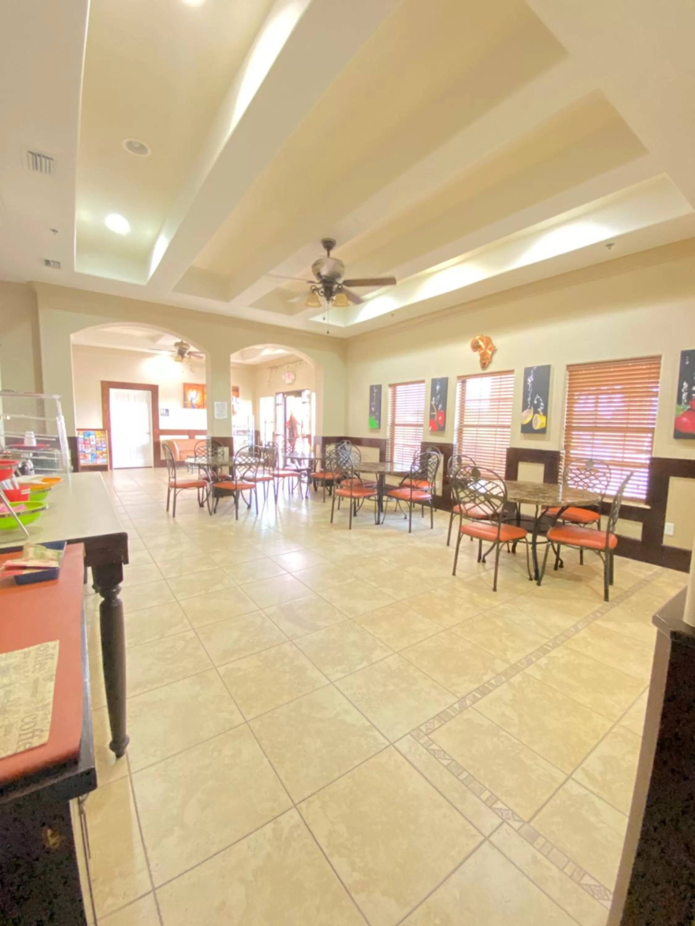 Breakfast in Weslaco Inn - Weslaco/Mercedes