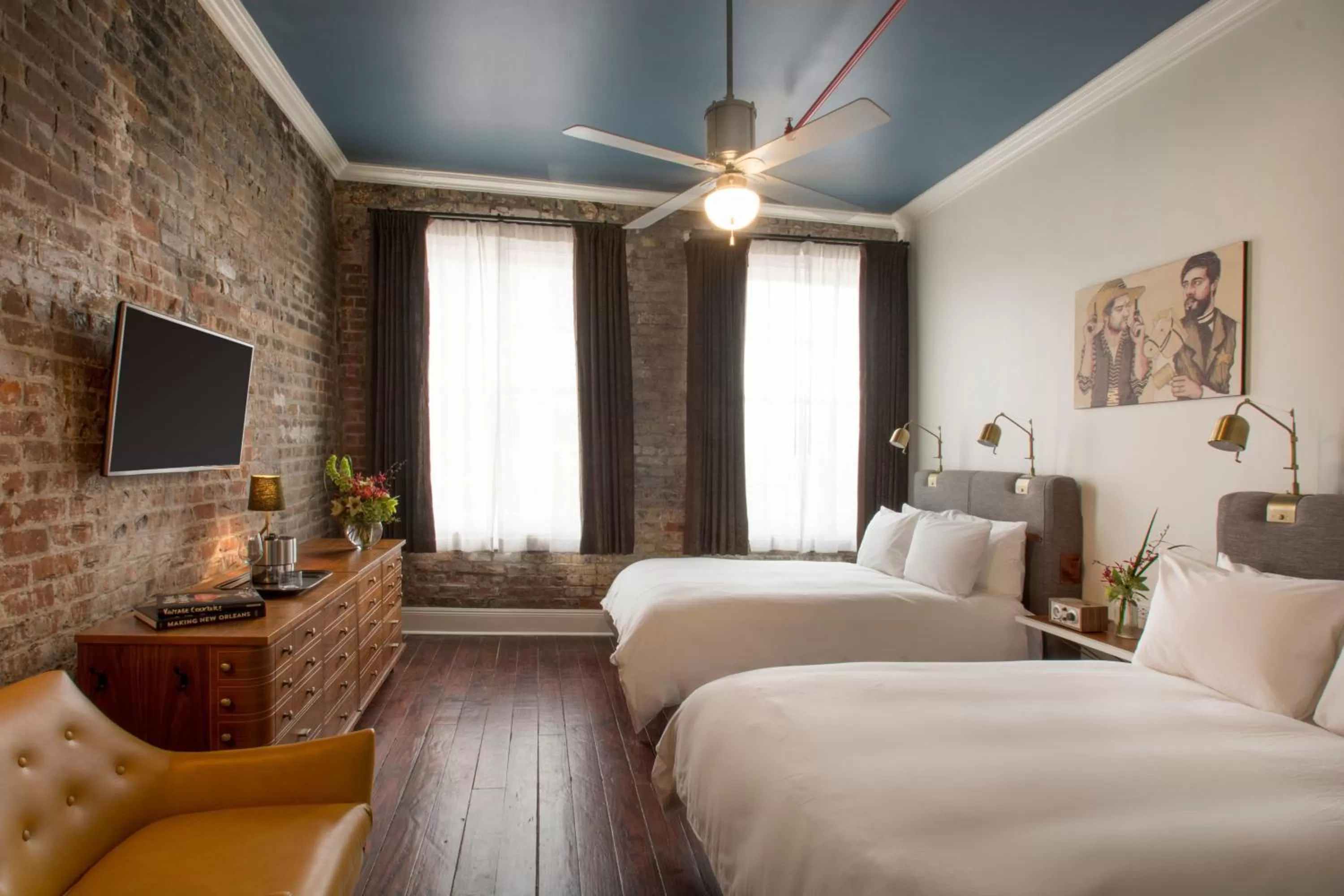 Photo of the whole room, Bed in The Old No. 77 Hotel & Chandlery