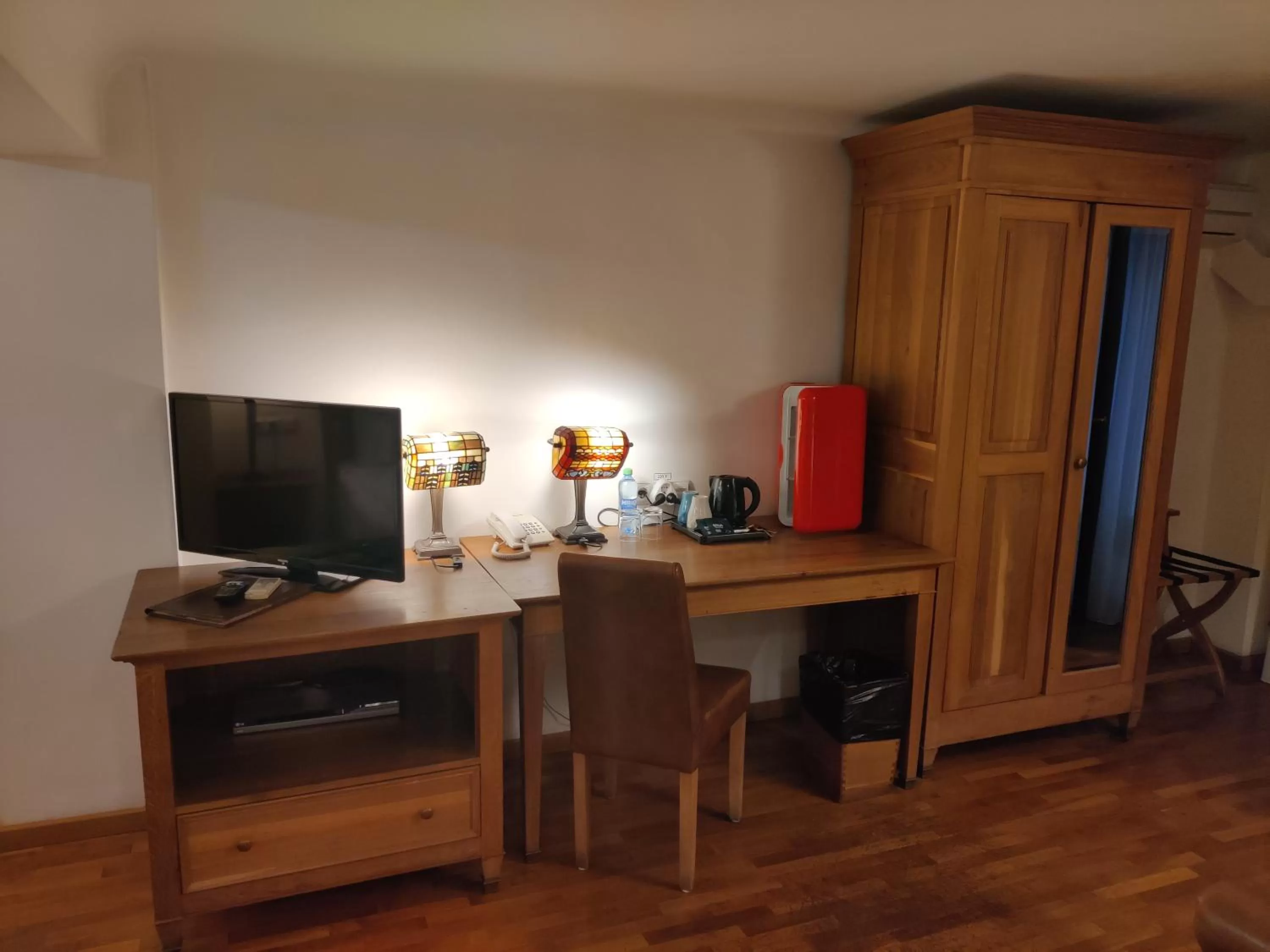 hair dresser in Rembrandt Old Town