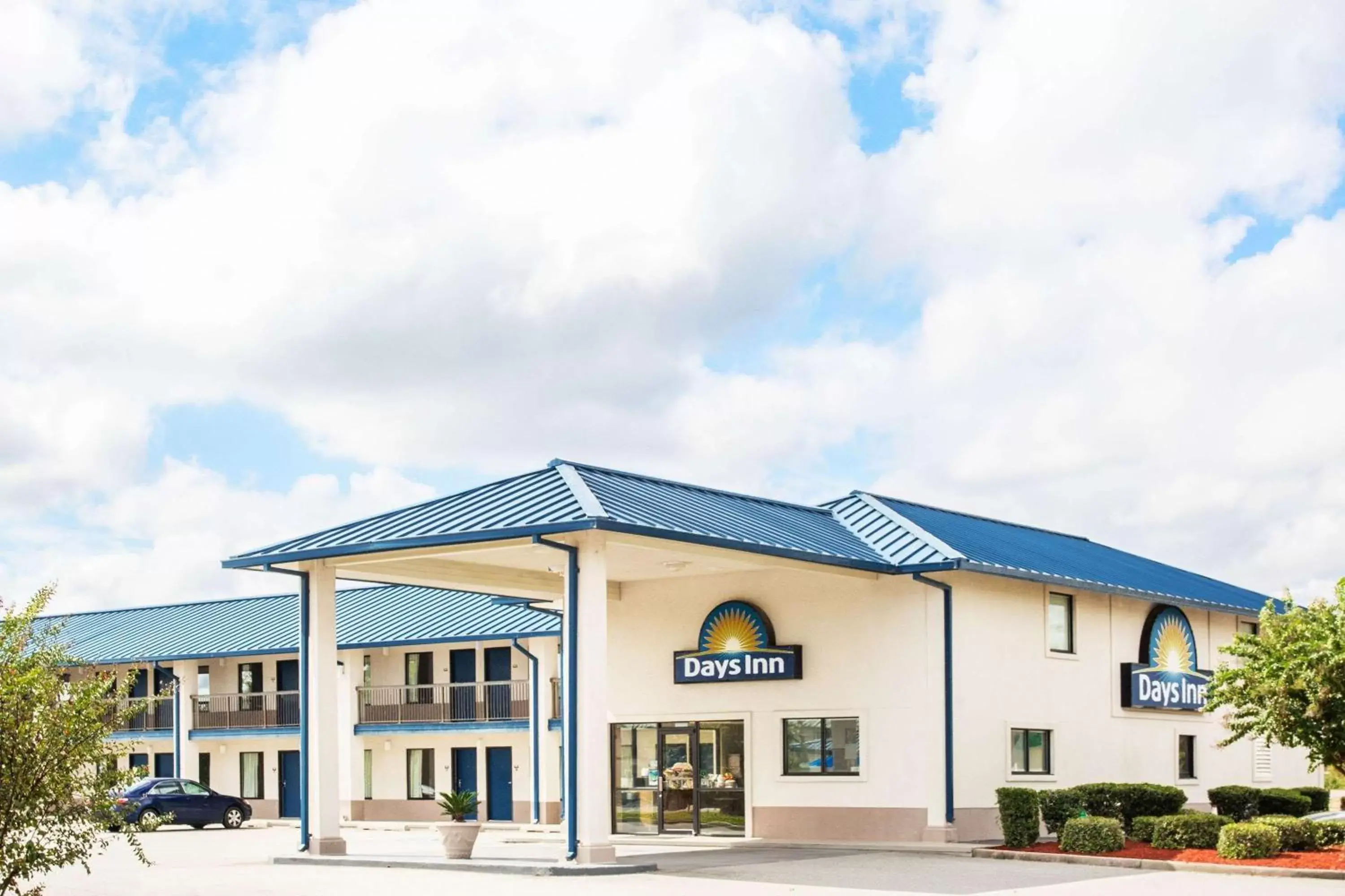 Property building in Days Inn by Wyndham Valdosta at Rainwater Conference Center