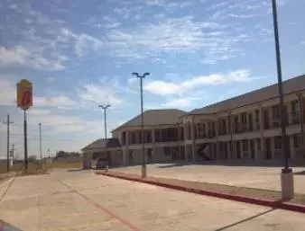 Property Building in Super 8 by Wyndham Colorado City Property Building in Super 8 by Wyndham Colorado City