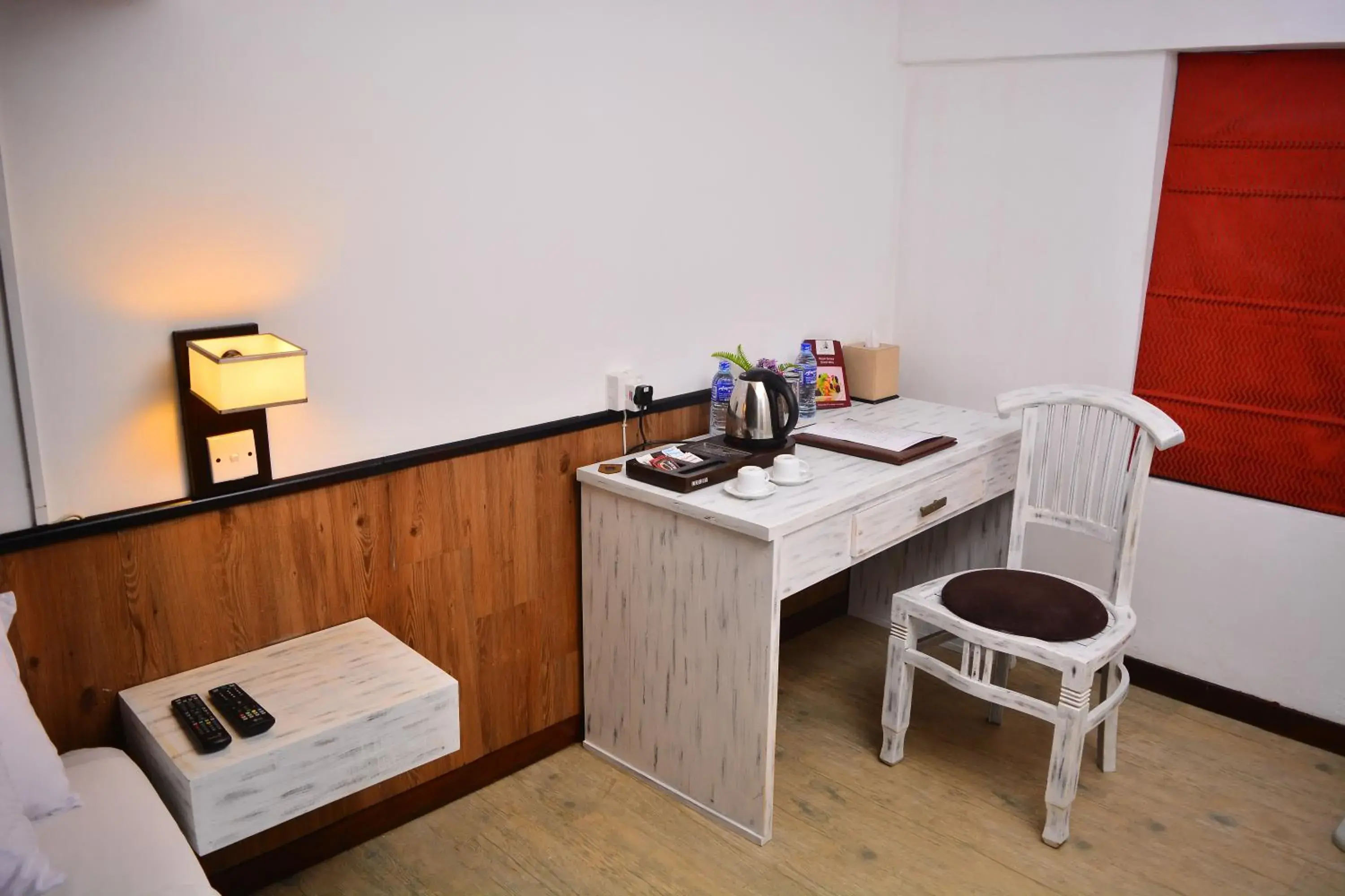 Bedroom, Kitchen/Kitchenette in Unique Cottages