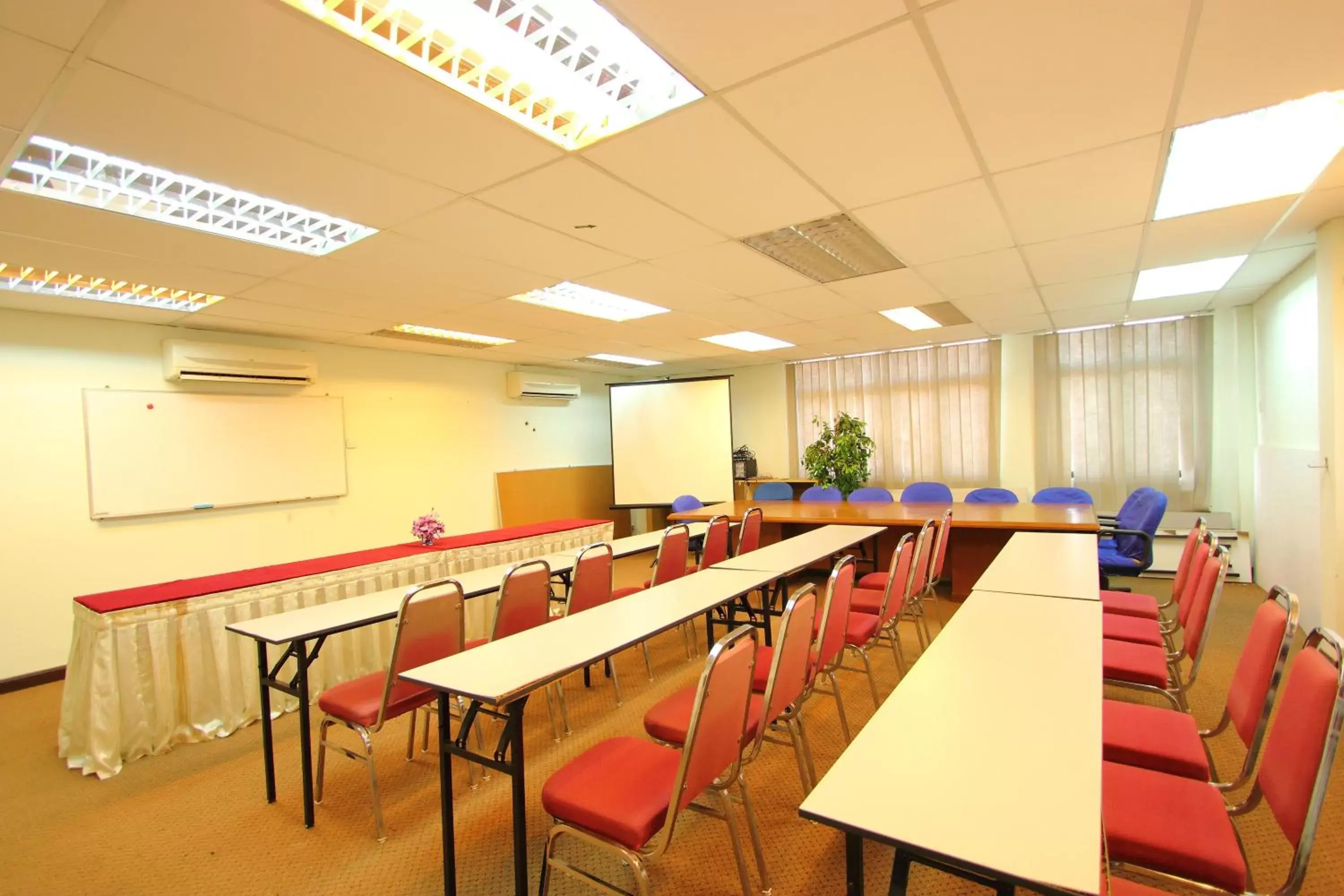 Meeting/conference room in Grandpa Hotel