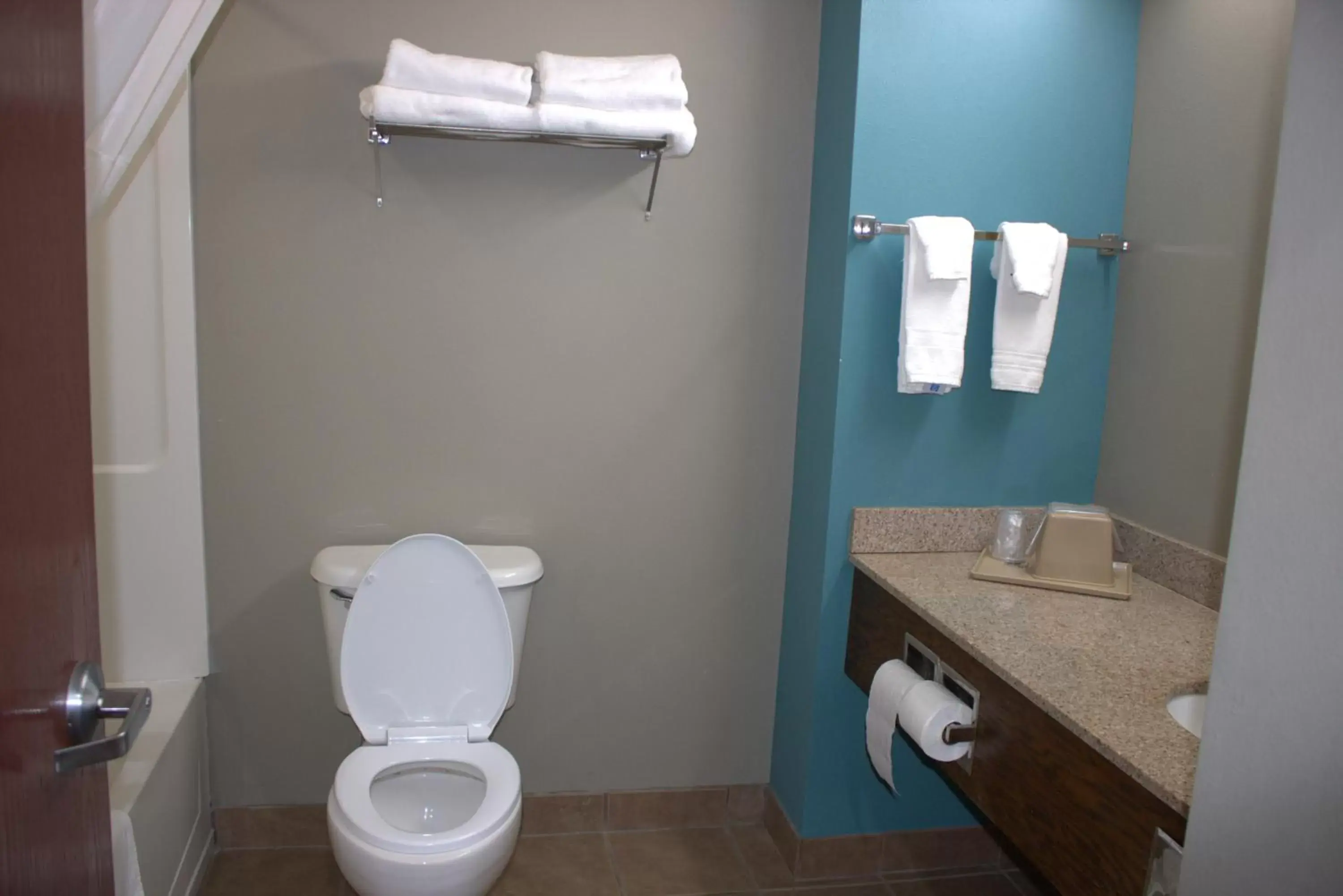 Toilet, Bathroom in Super 8 by Wyndham Rainsville