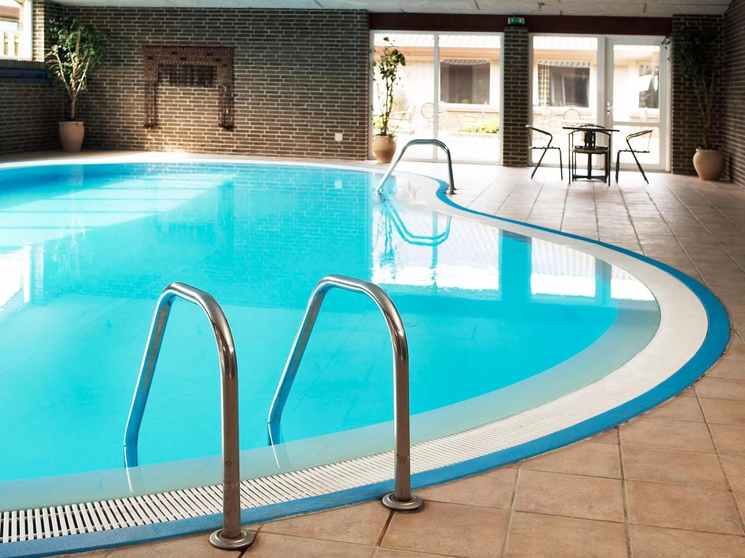 Swimming pool in Hotel Pejsegaarden