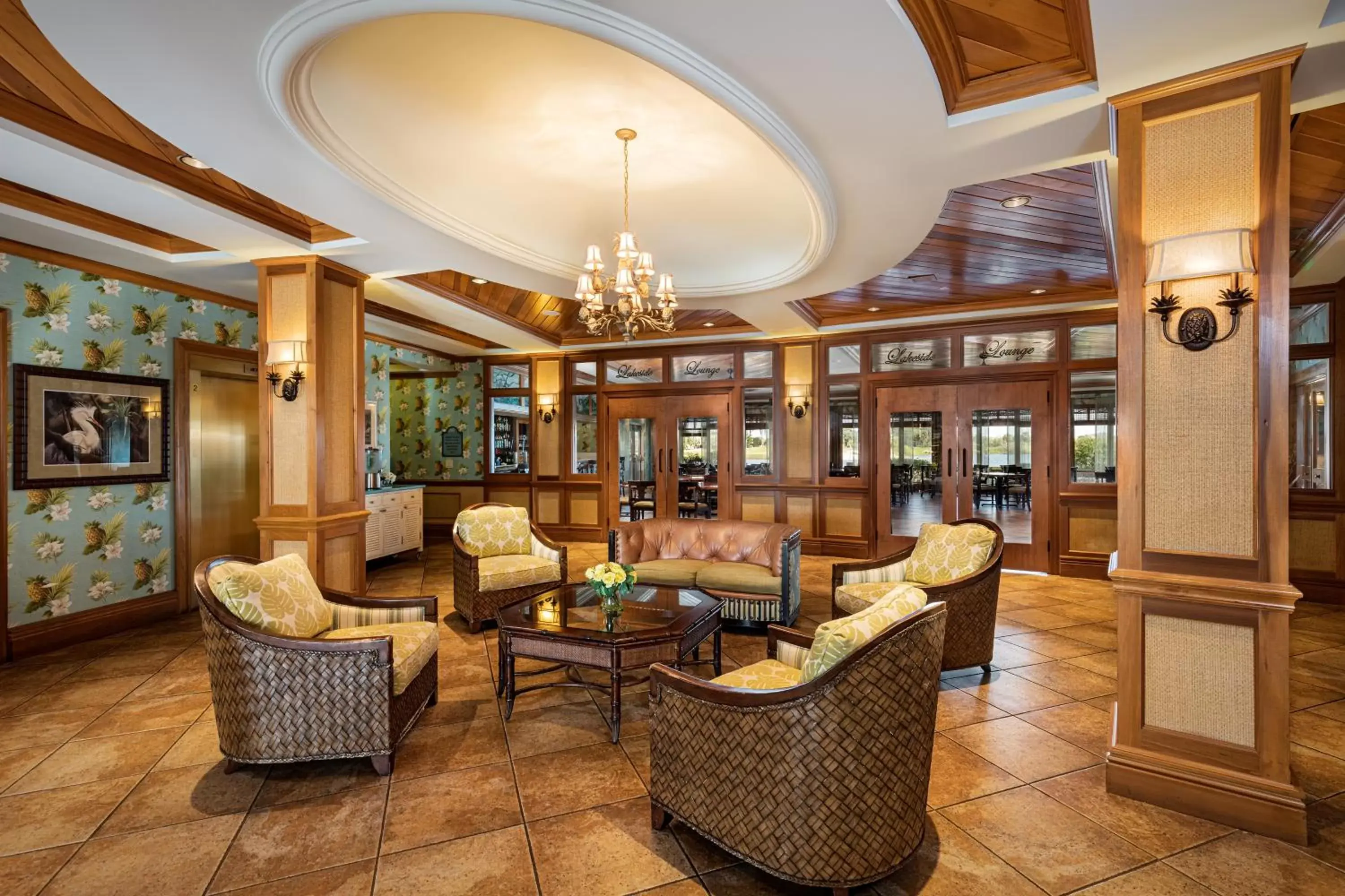 Lobby or reception, Lounge/Bar in The Waterfront Inn